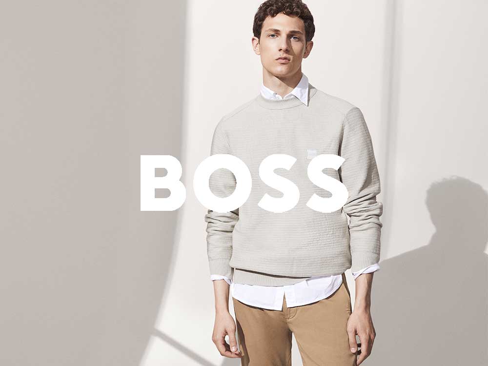 Boss Mann im Pullover