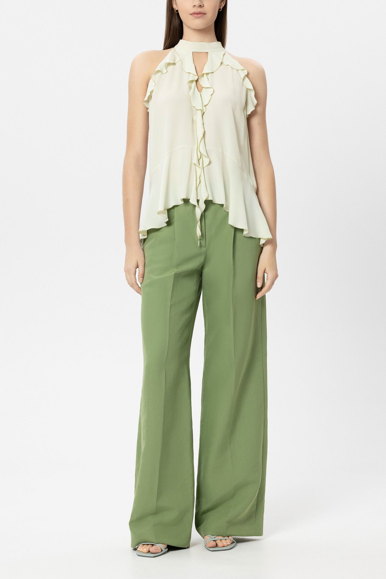 Luisa Cerano |  Luisa Cerano Weste  | 40 | 1952_316