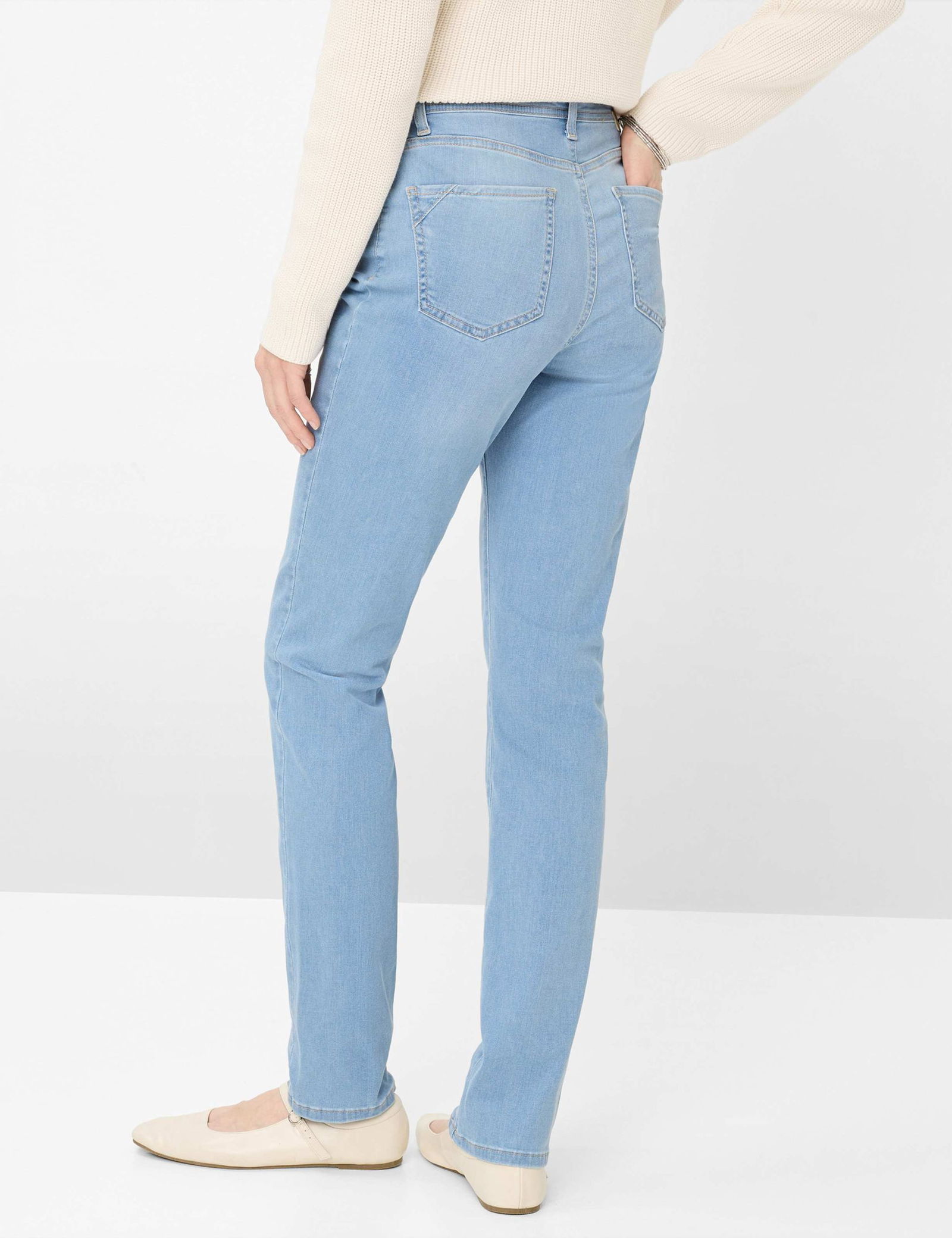 Brax |  Brax Mom Jeans  | 44 | used summer blue