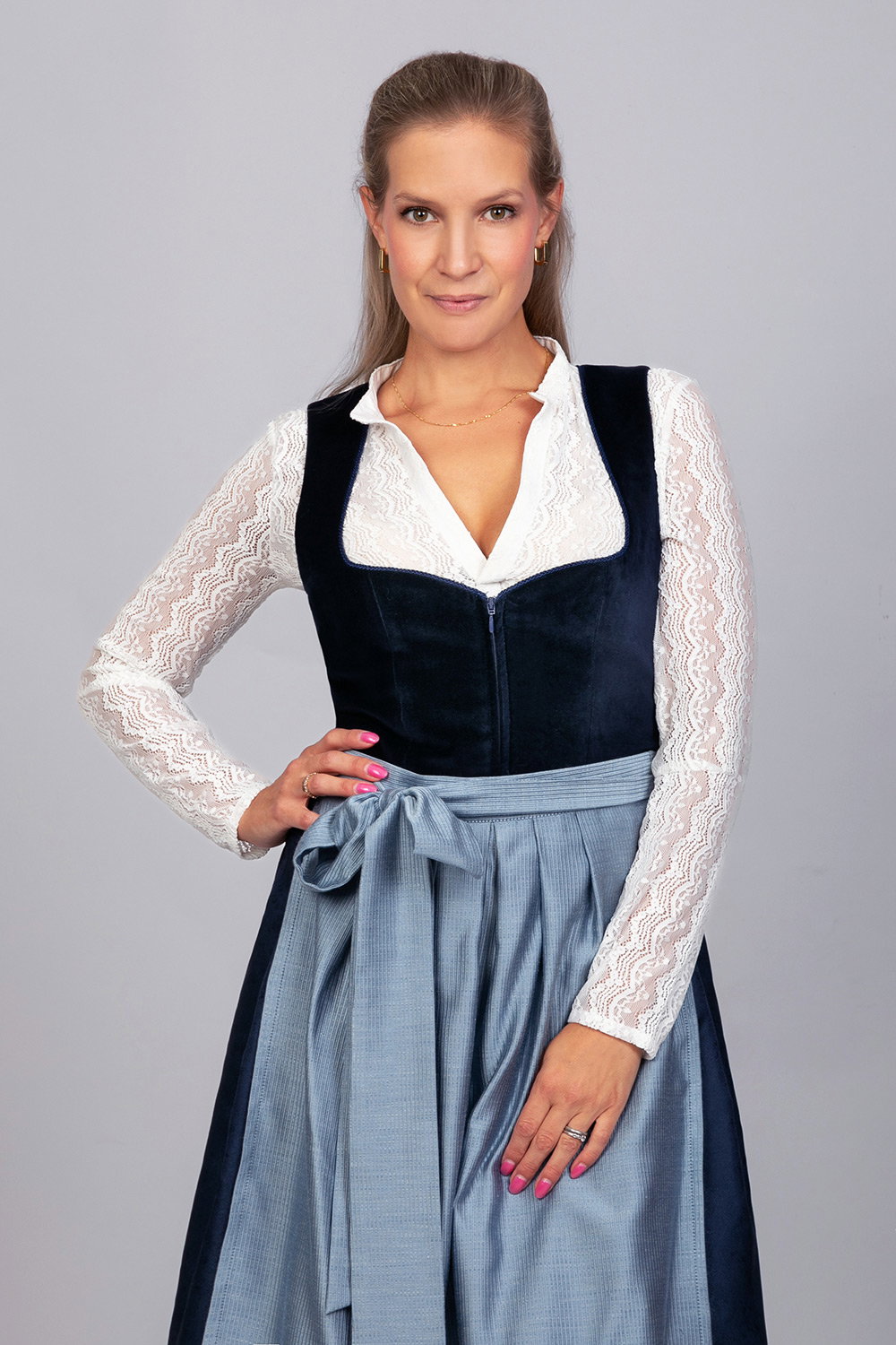 Edelnice Dirndl Mididirndl Luna aus nachtblauen Samt #5