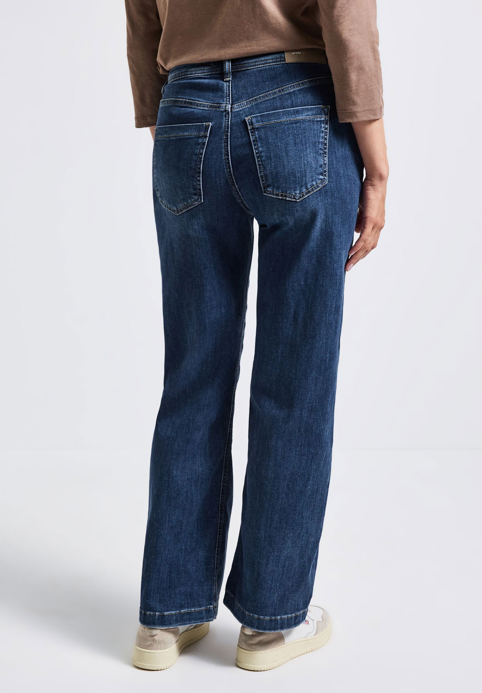  | Style QR Denim-Wide Leg,hw,mid, mid blue soft washed | 27/30