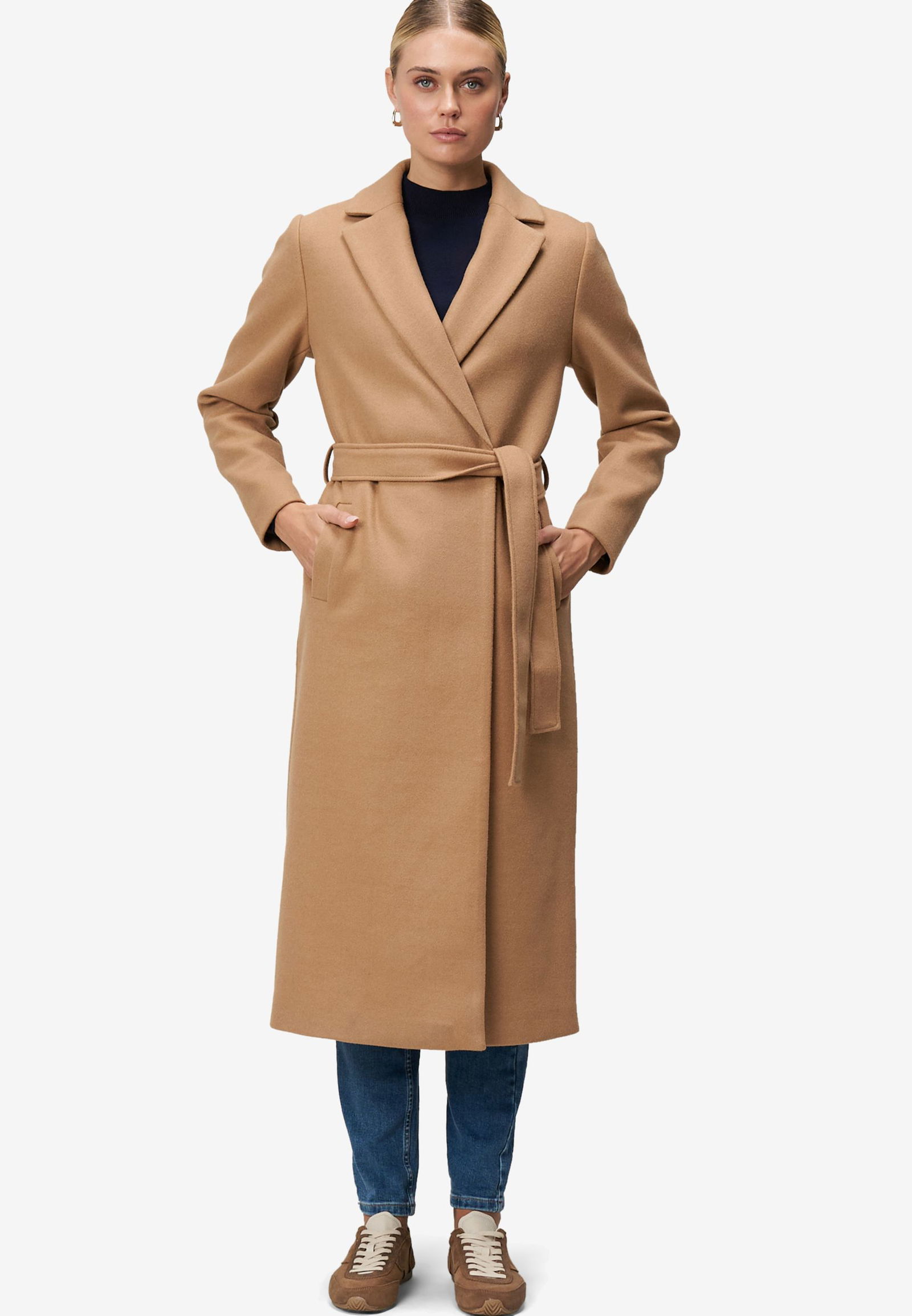 Zero |  Zero Mantel | 36