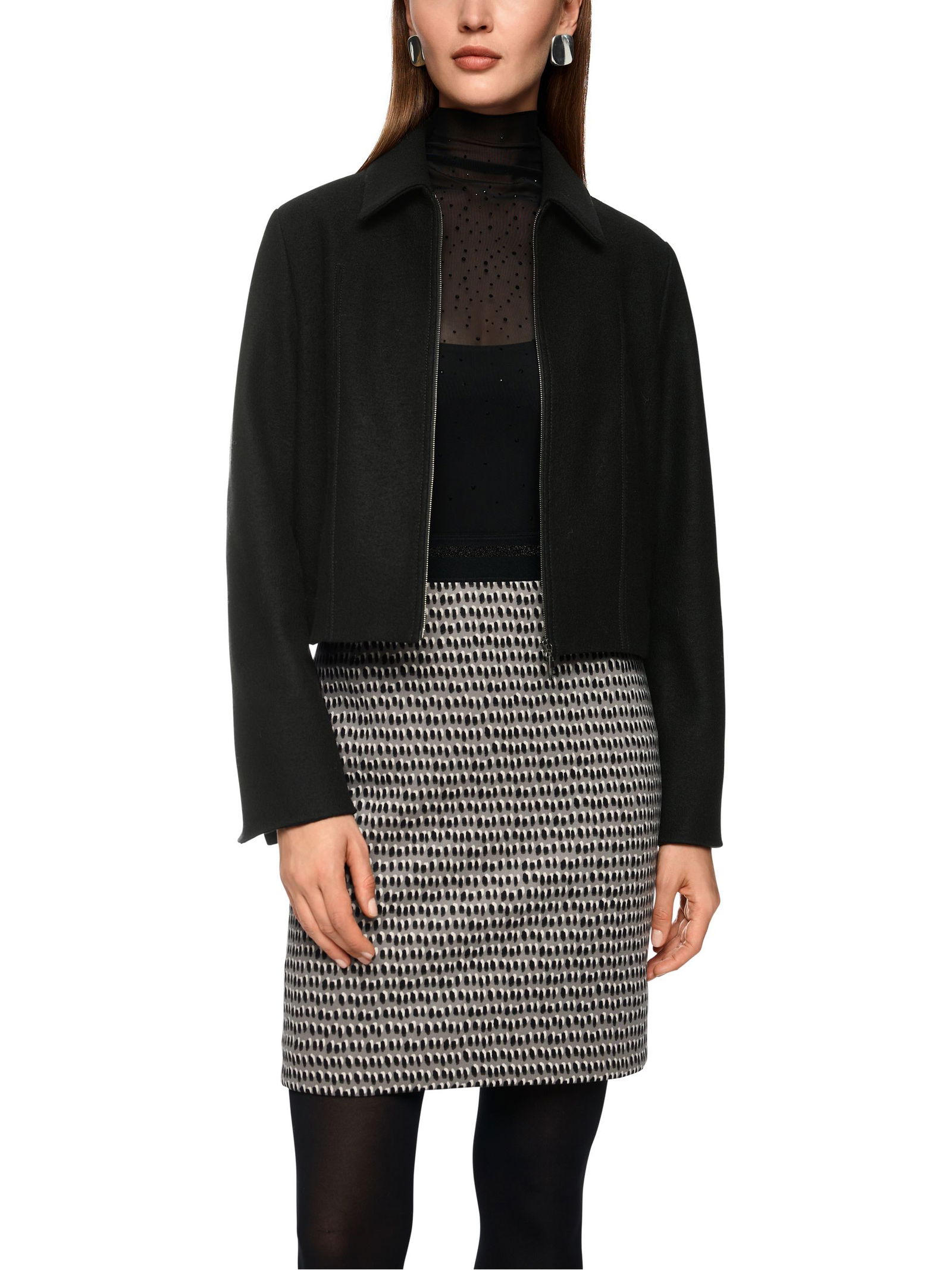 | Jacke, smoke | 42 | black