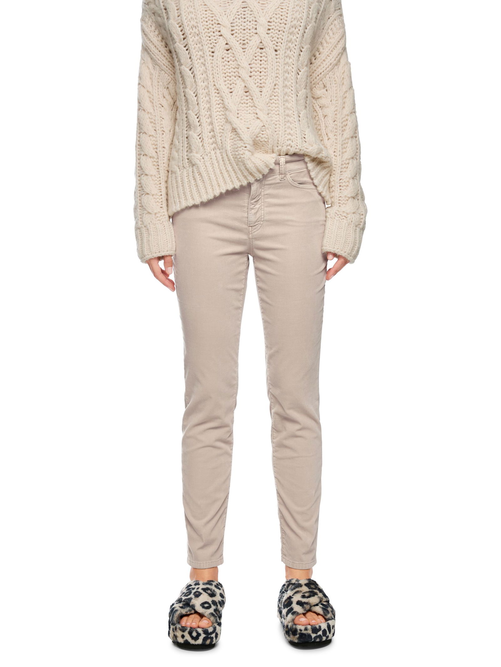 e67131775e4c08f9b3af50530da35428 | Hose SILEA, warm stone | 36