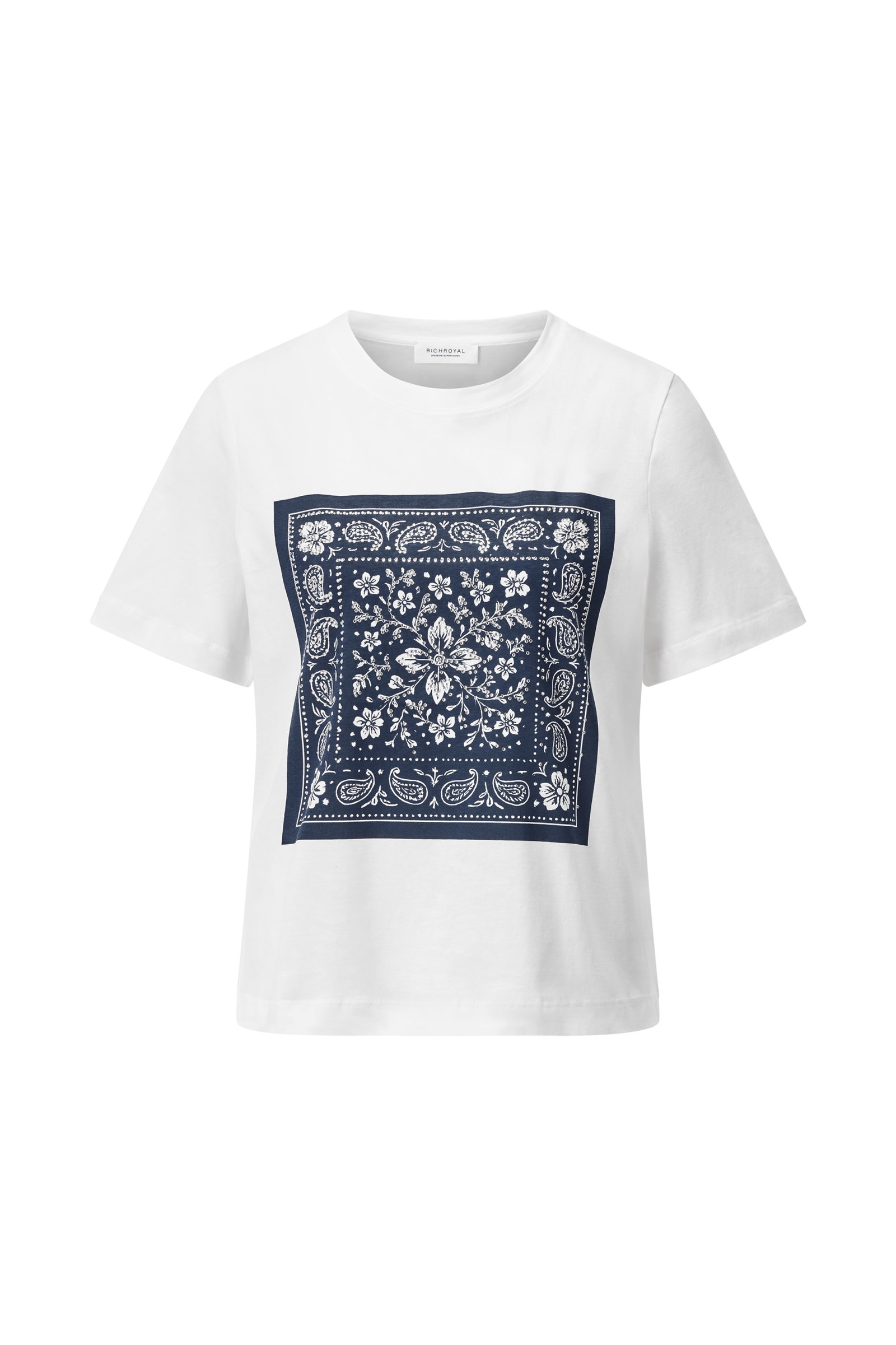 Elegant Fit T-Shirt Bandana Print, white #1