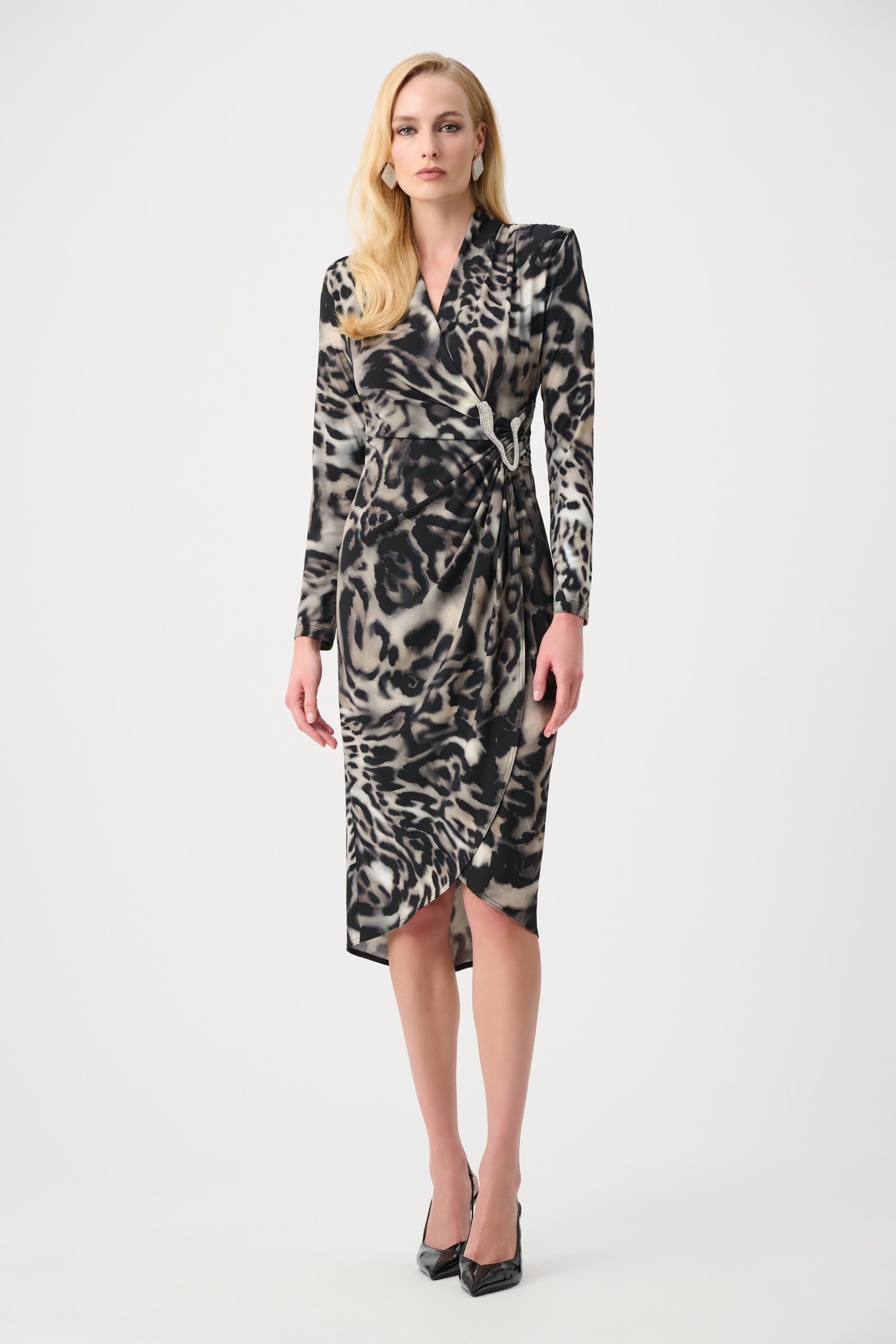 Joseph Ribkoff Damenkleid mit Leopardenmuster und Zierschnalle #1