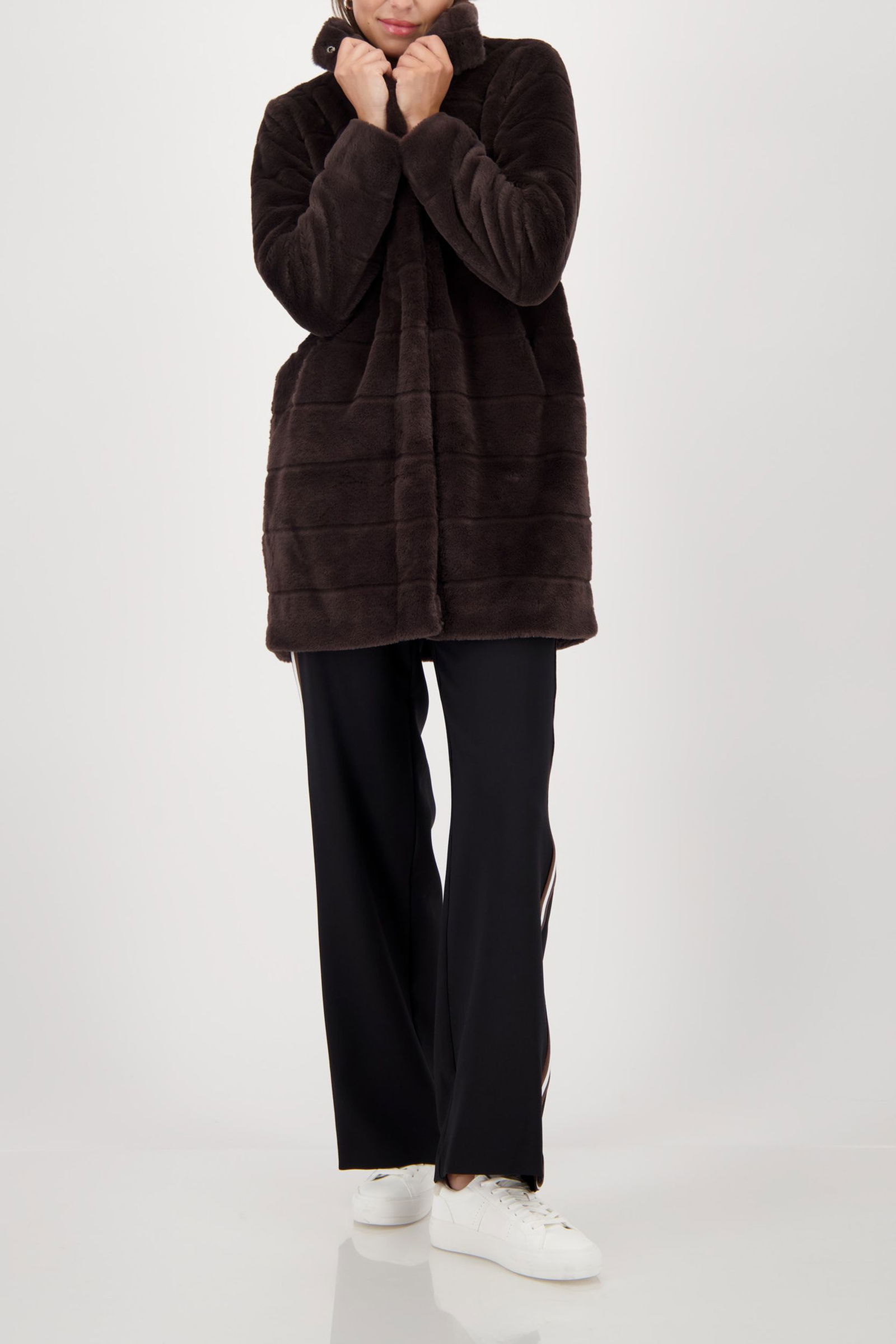 35fa805a51da5b6171443f70e1d48cf3 Monari |  Monari Klassischer Mantel  | 44 | 1283_520