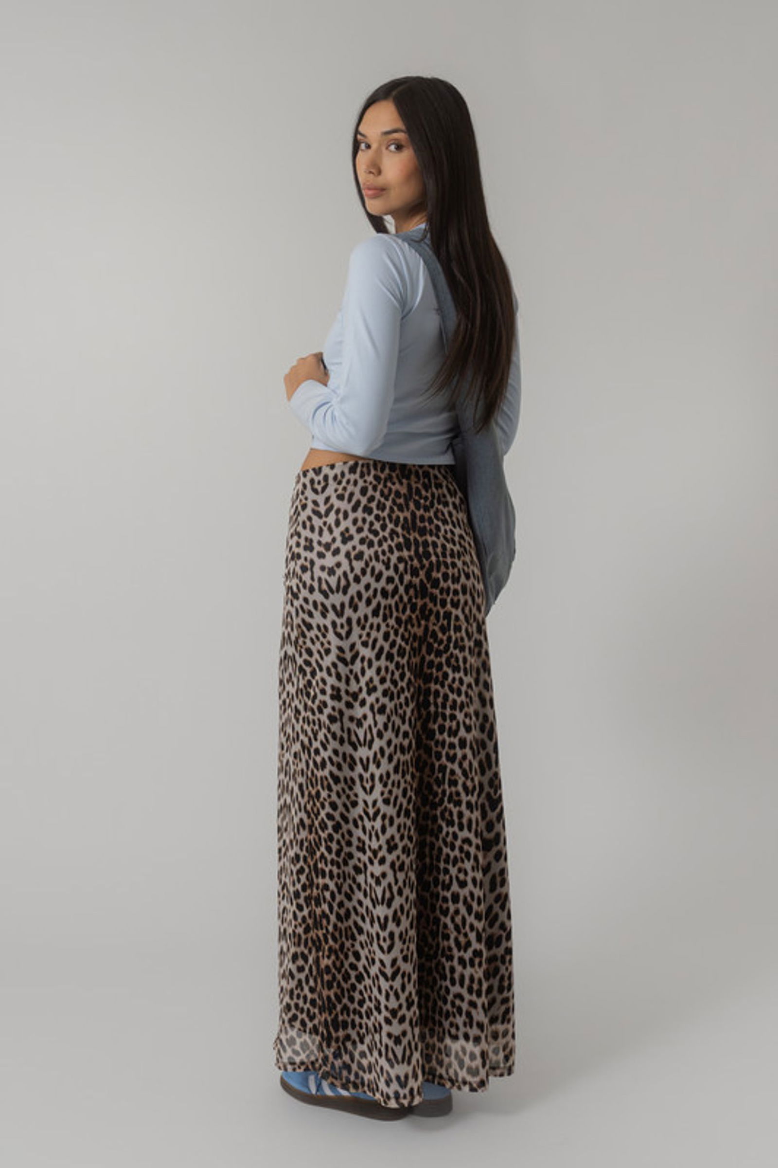 bf9e84f0f5c8ee2facc4f857d1769e66 Oh April | Oh April Sommerrock | S