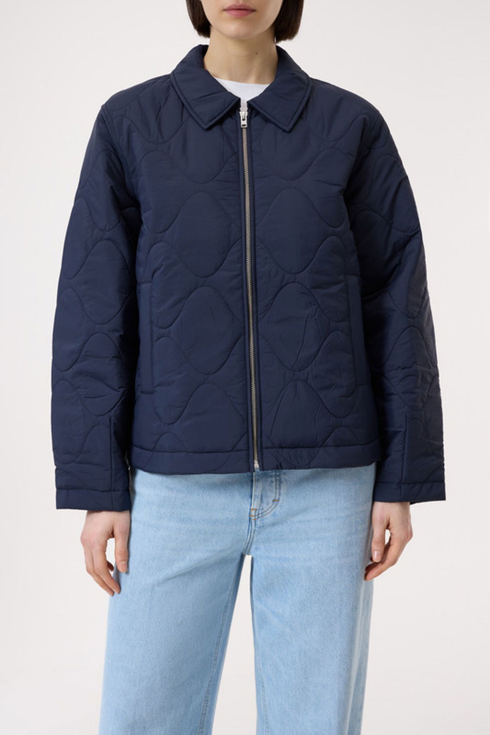 f14fcd2c6c2c601fefaa784b00ea3514 Closed |  Closed Steppblouson aus recycelten Materialien | L | Blau