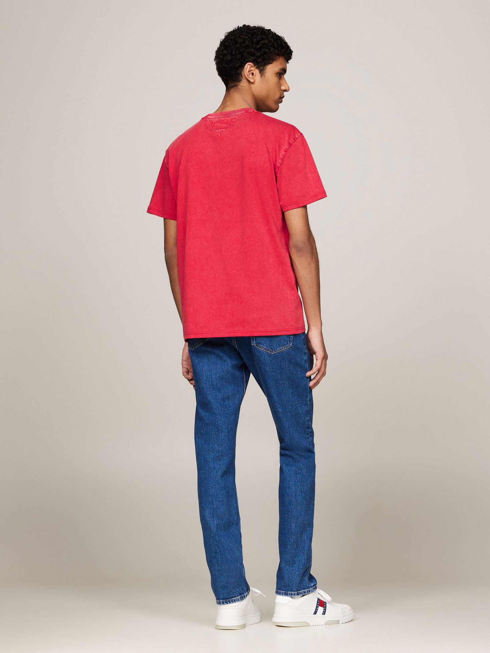 ae6be81147cffb5195d00e8be98bacca | TJM REG SS ARCHIVE TEE EXT, RED | XL | deep crimson