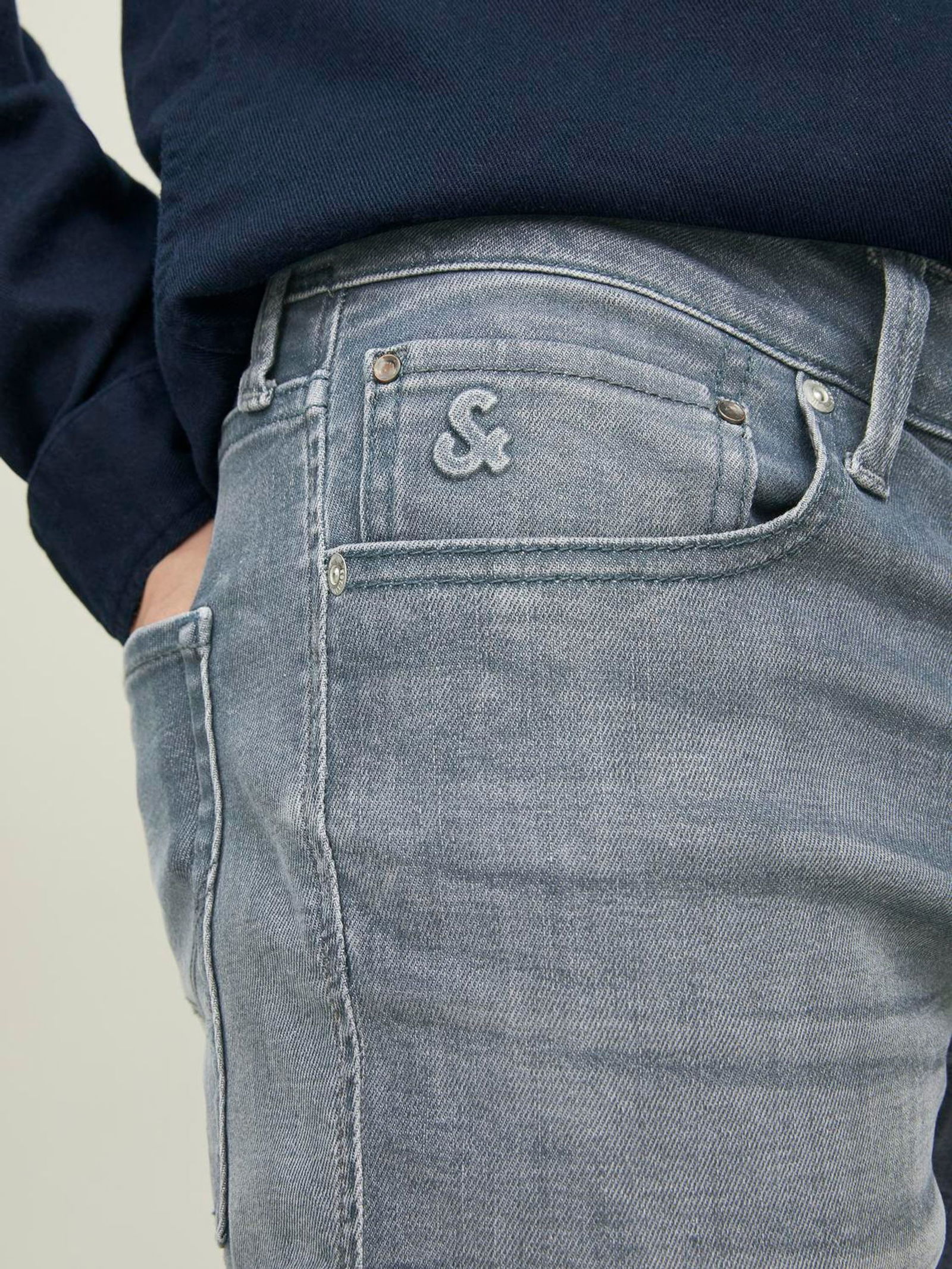 Jack&Jones | Jack&Jones Straight Leg Jeans | 34/32 | grey denim