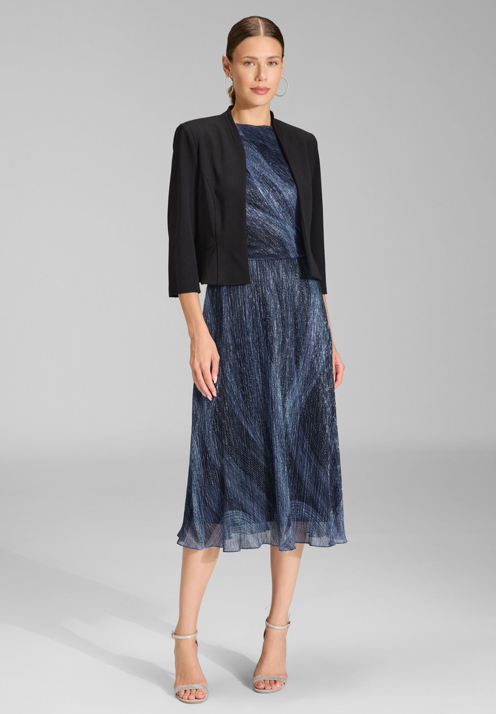 |  Taillierte Jacke aus Jersey Crêpe, black | 36 | black