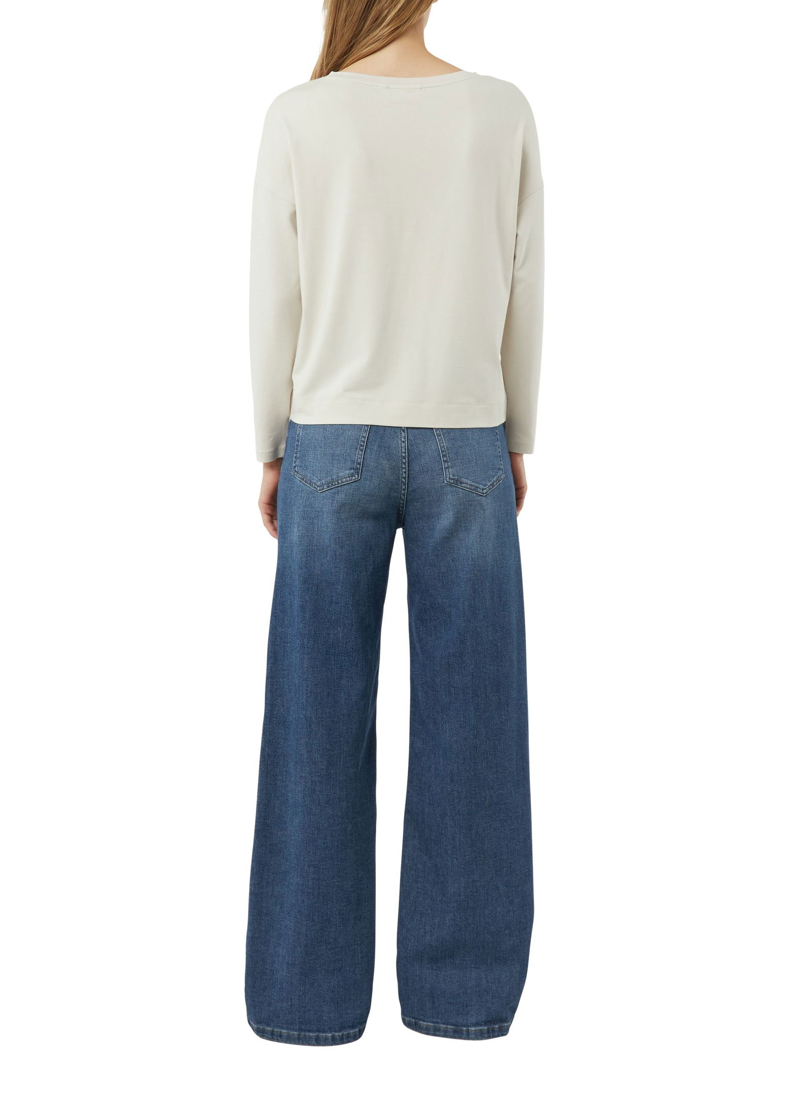d805a0d7a965012a1ae4fe15551fdd21 Comma | Comma Longsleeve | 40