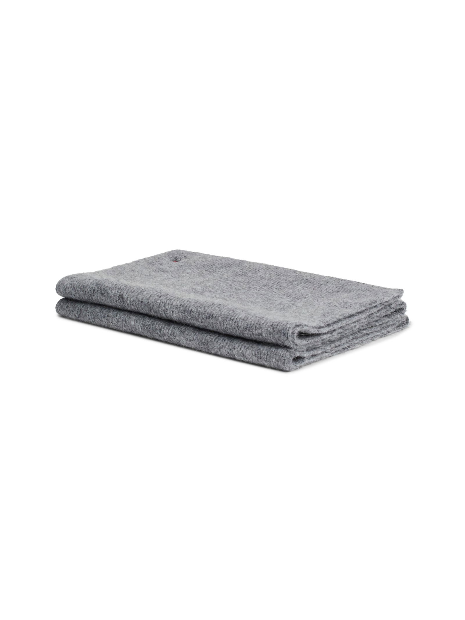 Tommy Jeans | Tommy Jeans Schal Essential Flag Fuzzy Scarf | OS | mid grey melange