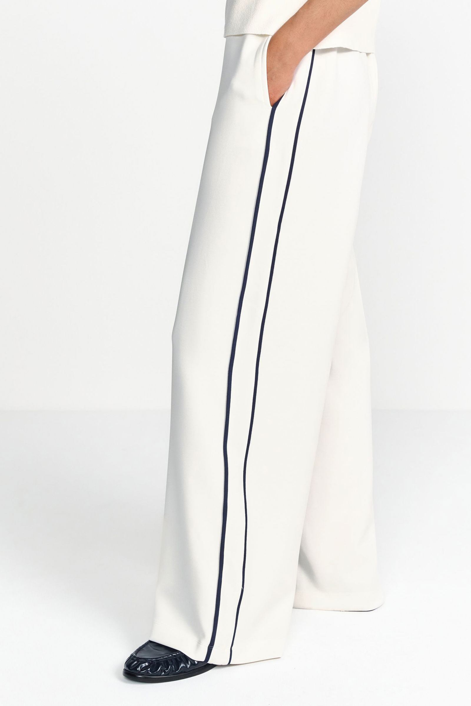 Rich & Royal |  Rich & Royal Schmale Hose  | S | pearl white