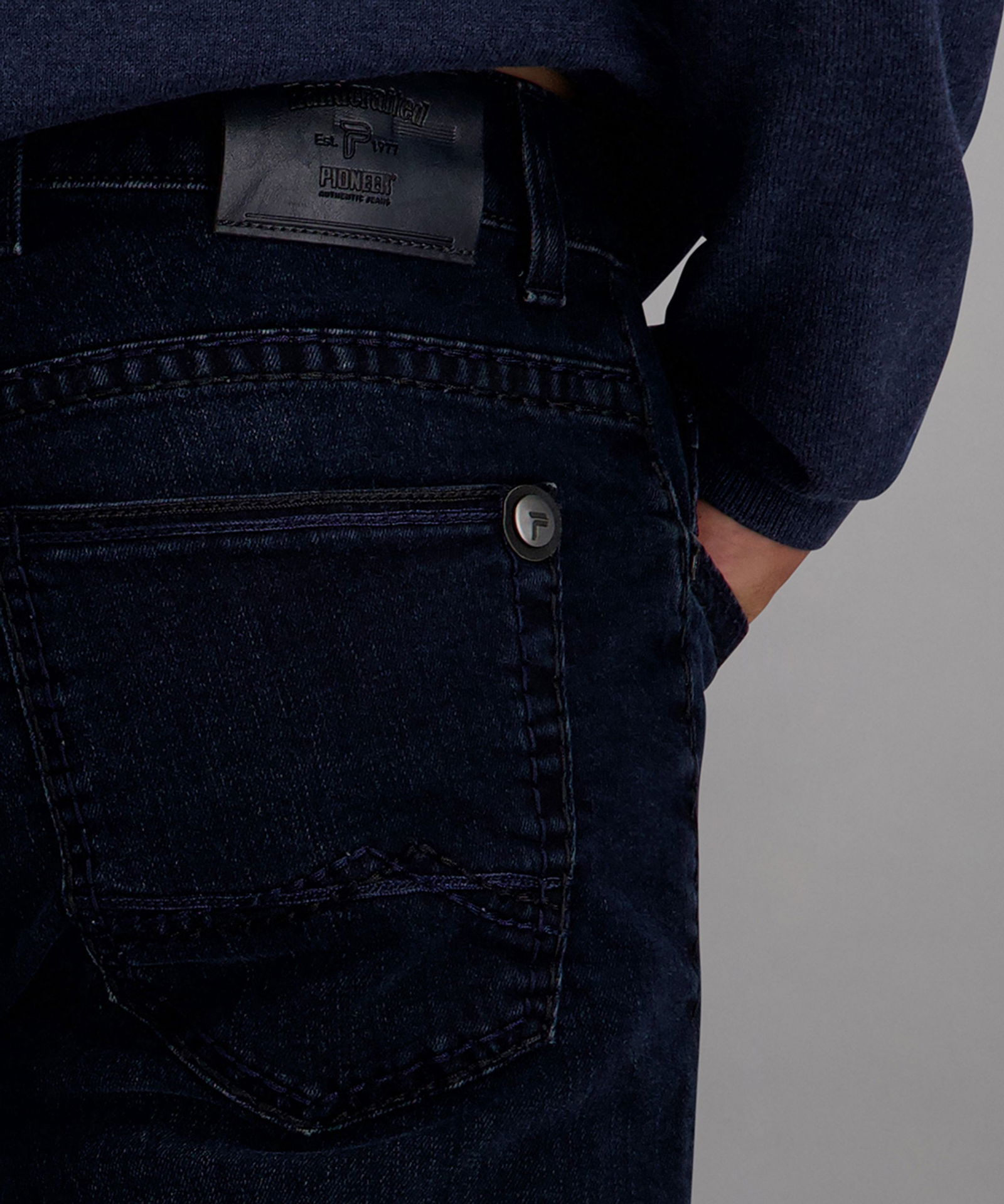 Pioneer | Pioneer Handcrafted 5-pocket "Rando" | 40/34 | dark blue used whisker