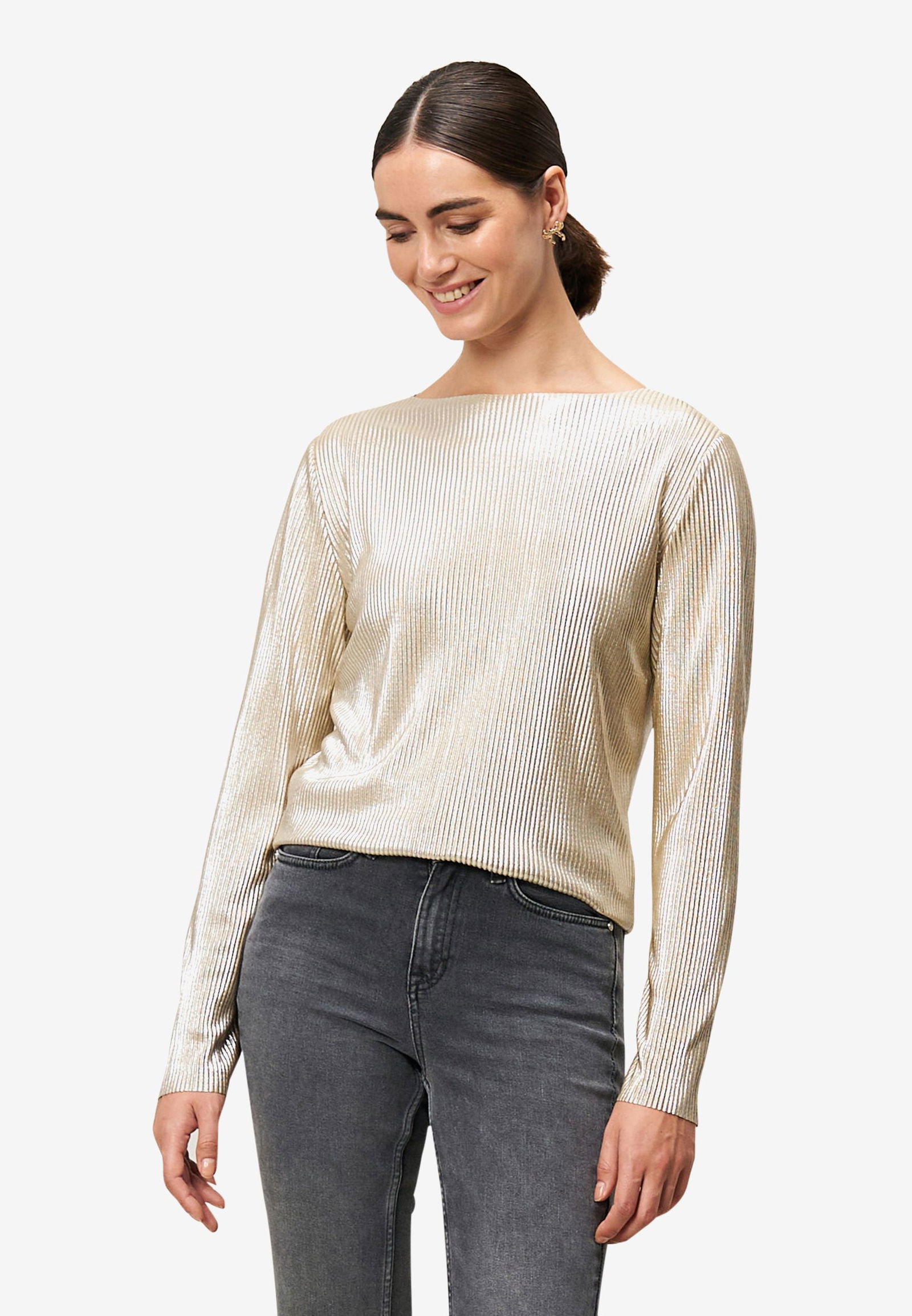 Zero |  Zero Shirt  | 40 | creamgold