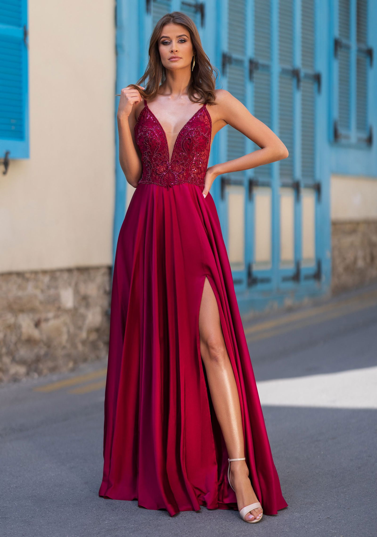 5f6d0302e4fe7fc92ea899fcd8a5a80b Christian Koehlert Abendkleid aus Satin