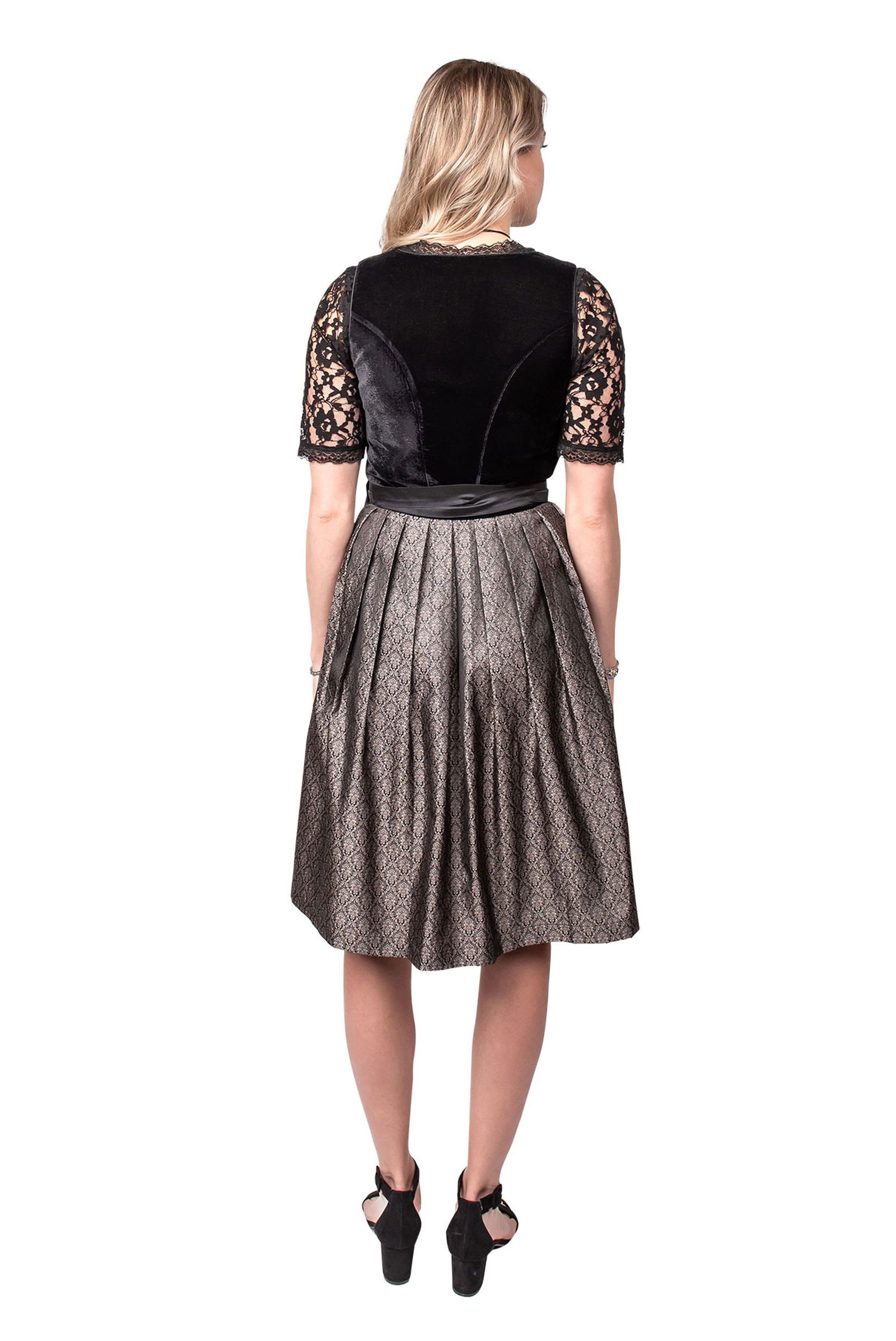 b9157034950b53f5d92d22c5170e4aeb | Dirndl mittel | 40 | rot