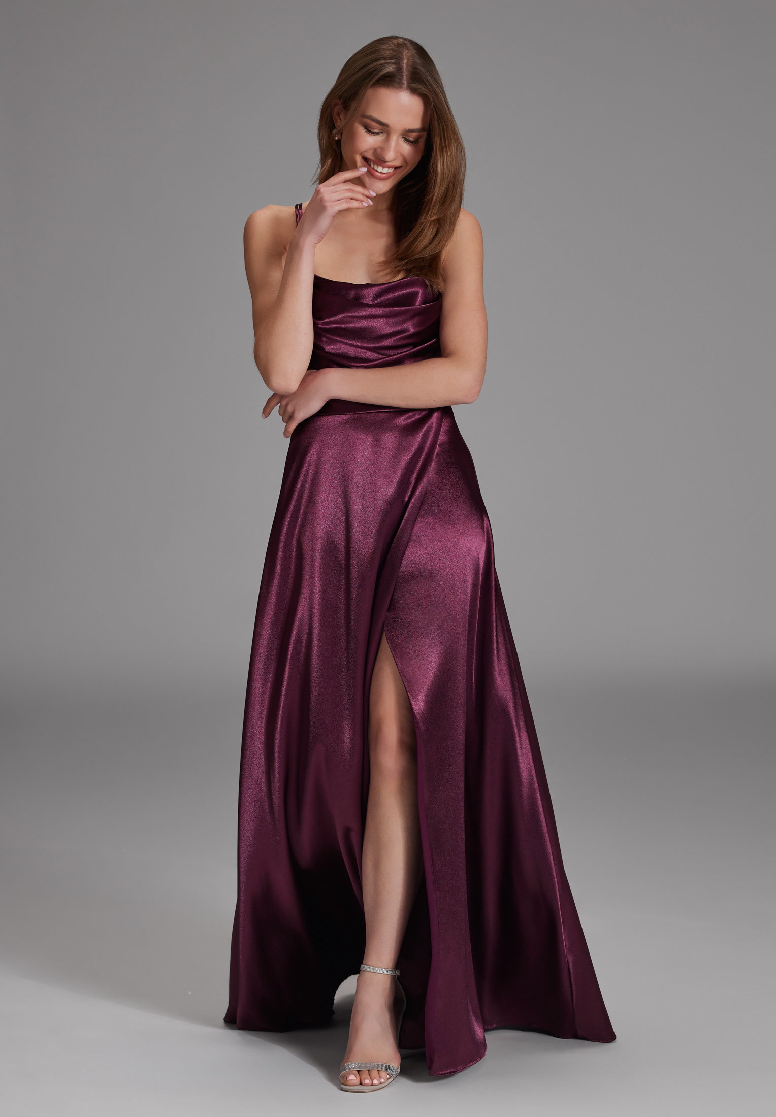 Hey Kyla Satin-Abendkleid mit Gehschlitz #3