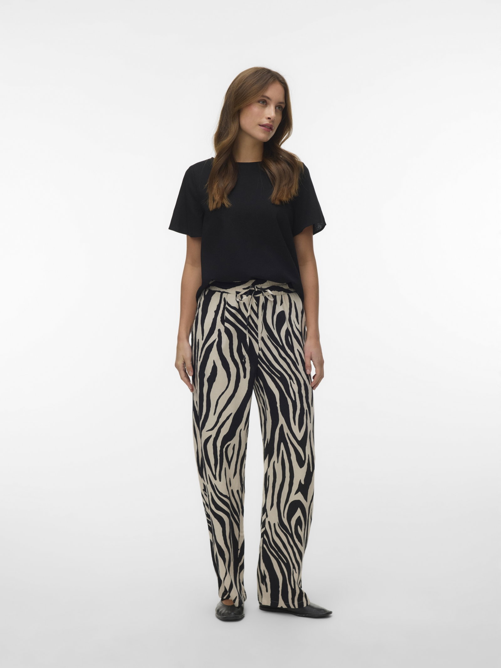 VMJESMILO HW WIDE PANTS WVN NOOS, Silver Lining/Sina Zebra Black #2