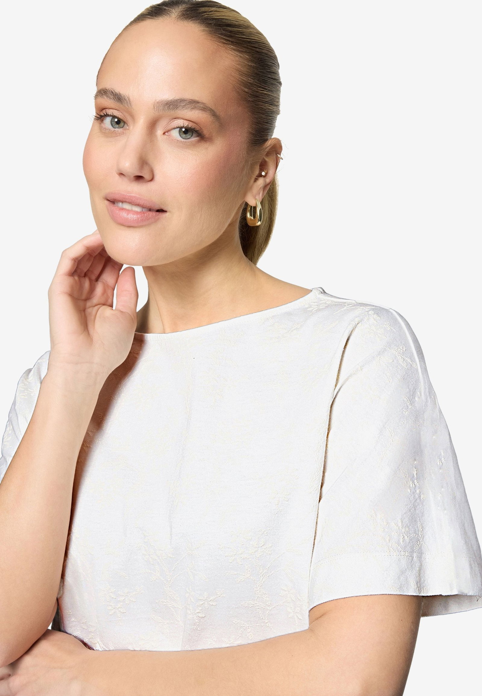 Zero |  Zero Shirt  | 34 | creamcream