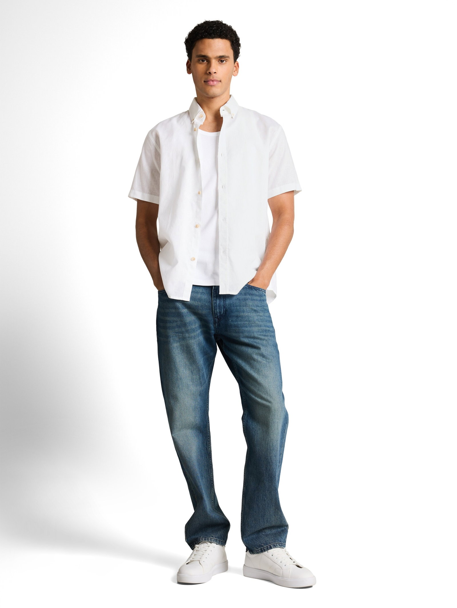 Relaxed Fit Kurzarmhemd mit Leinenanteil #3
