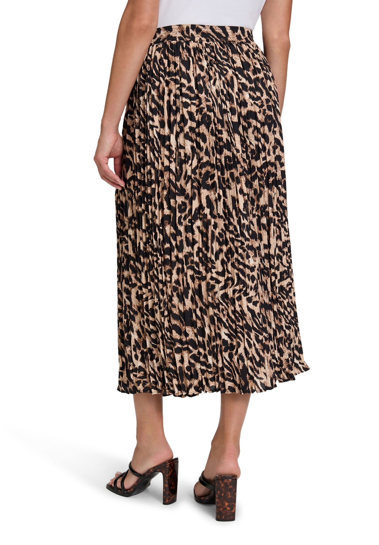 Betty Barclay |  Betty Barclay Sommerrock  | 42 | schwarz/beige