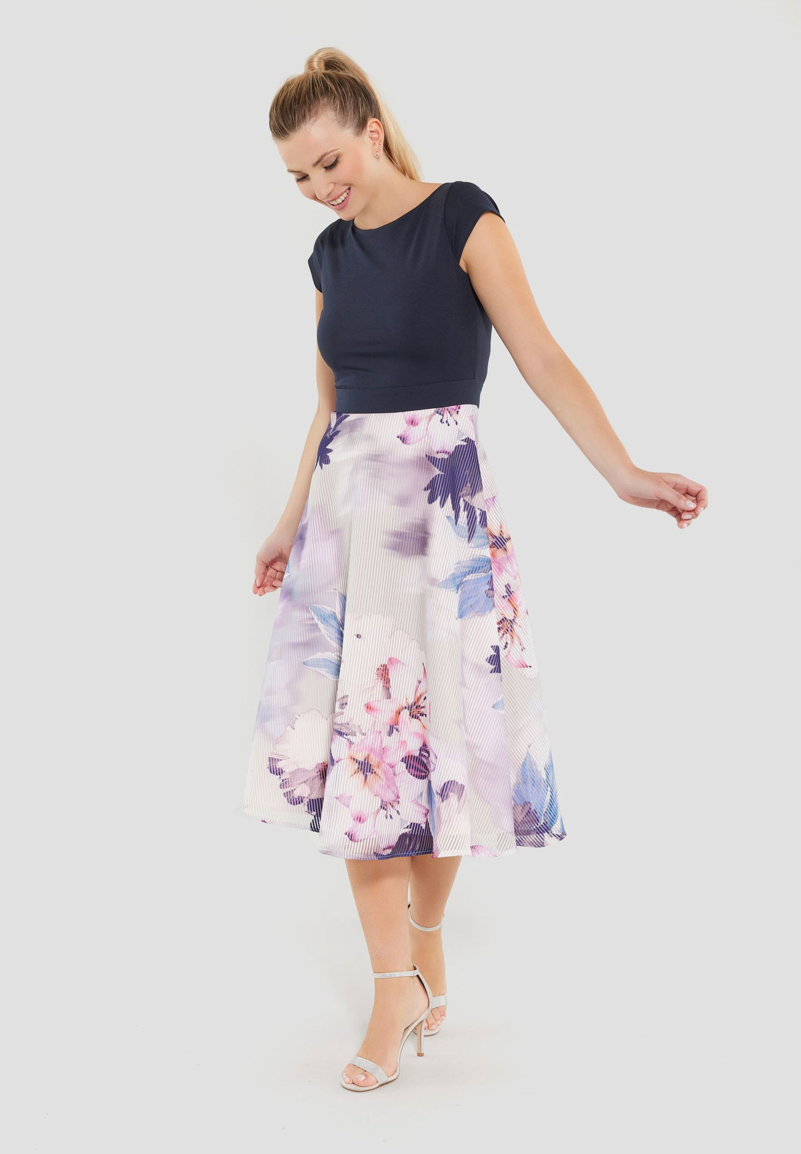 SWING Kurzes Kleid 