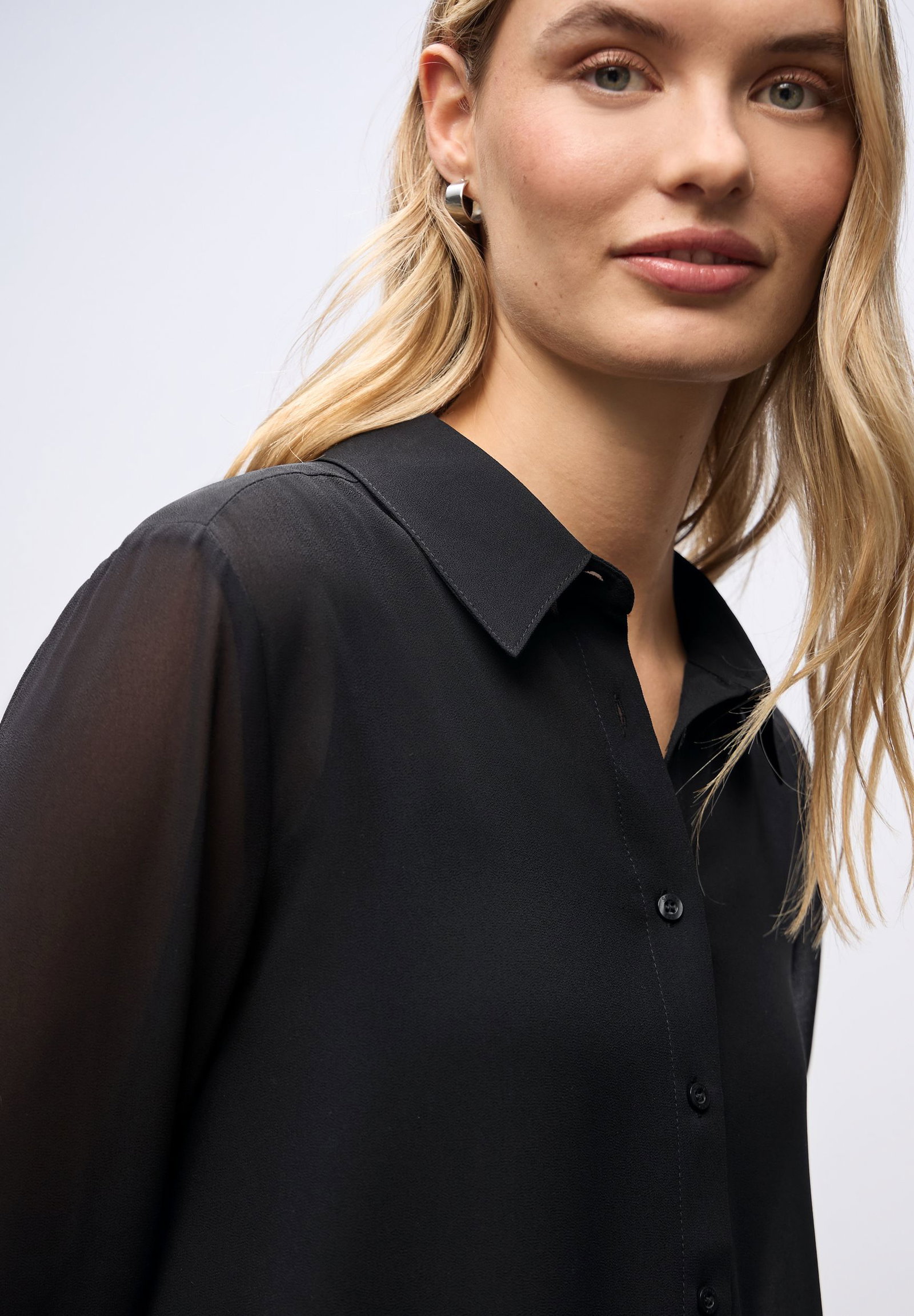 859534b5aed1bdb45eb912c251e0b2ee | Chiffon buttoned shirtcollar b, Black | 42 | black