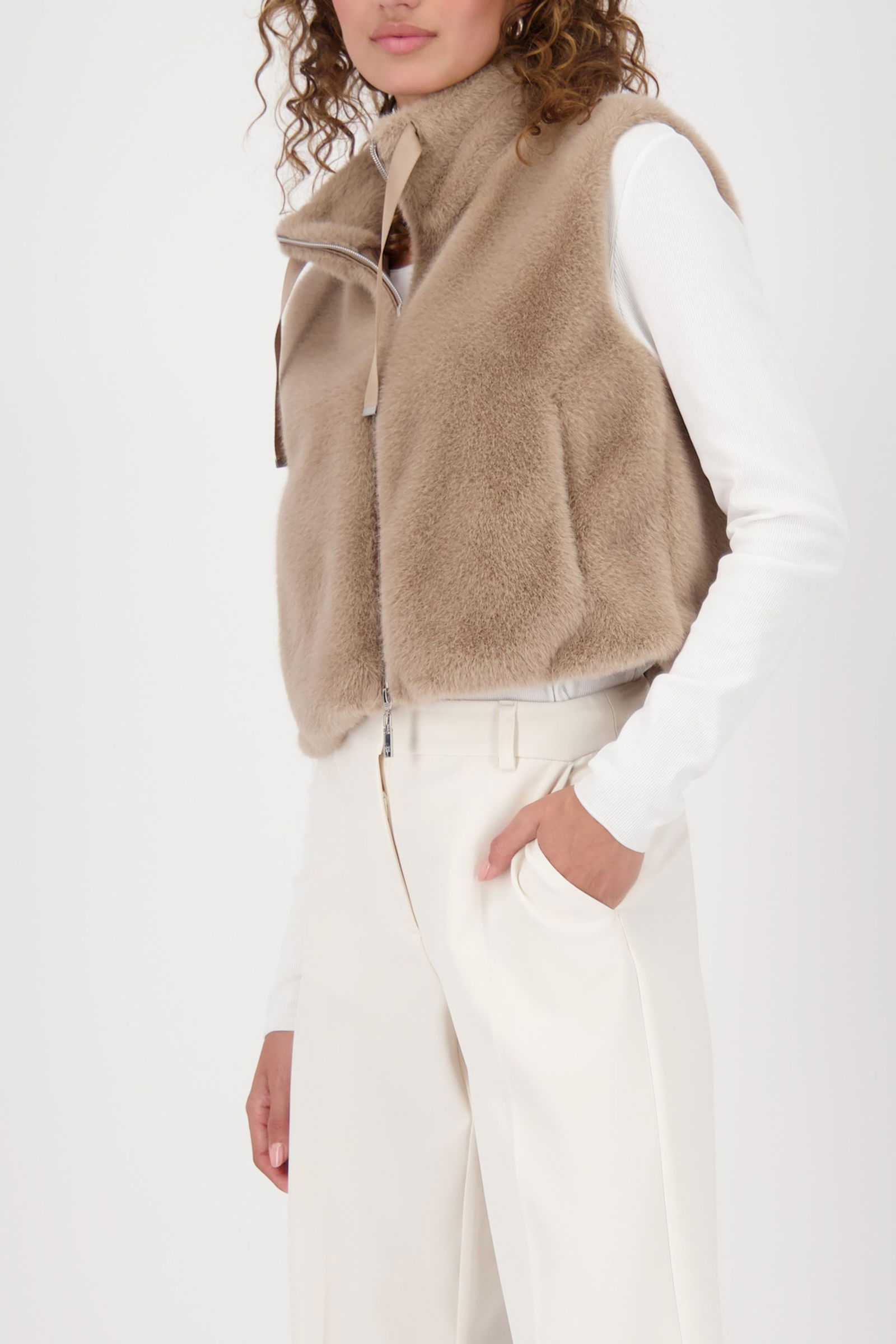 Monari | Monari Fake Fur Weste | 38