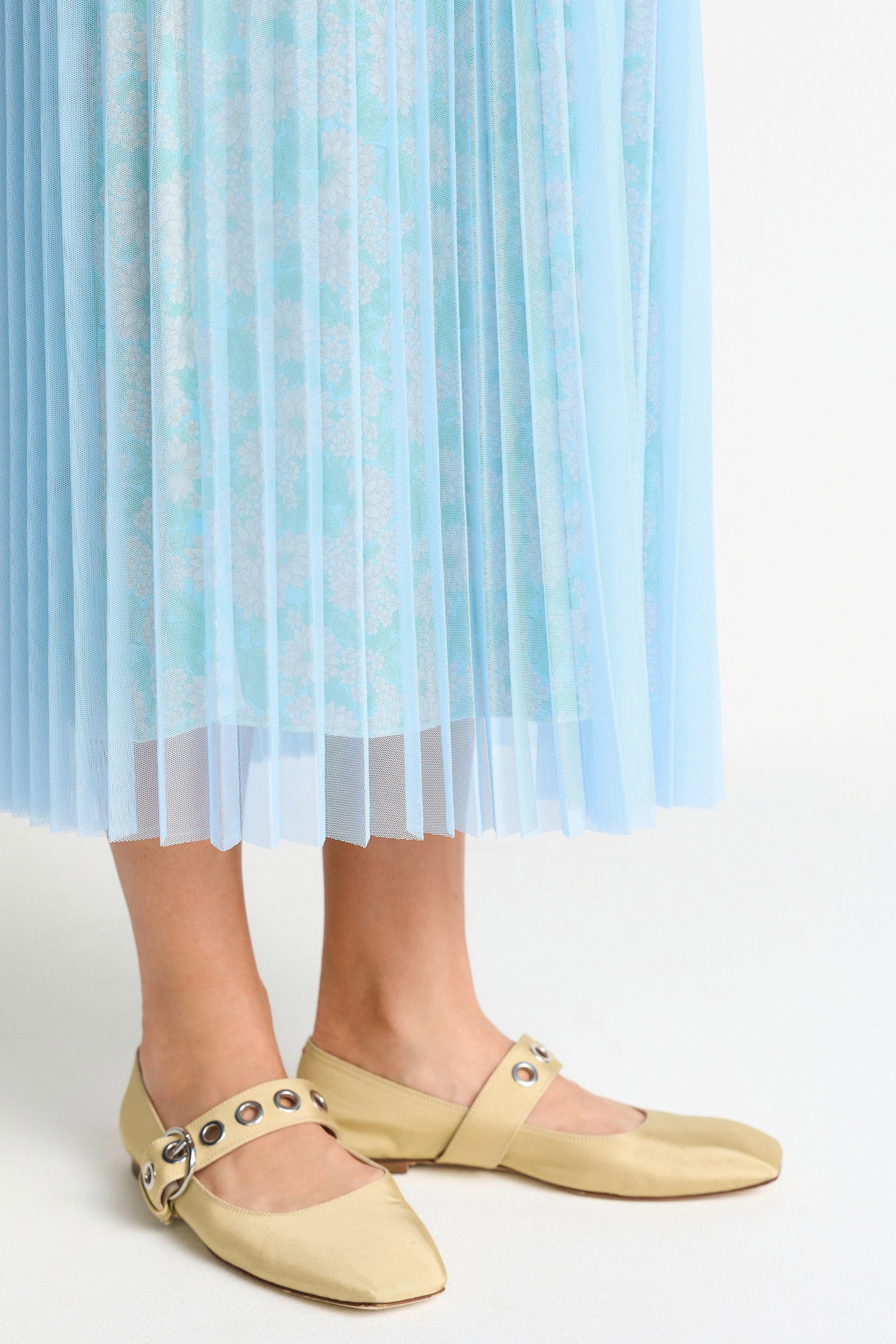 Rich & Royal |  Rich & Royal Sommerrock  | 34 | skyway blue