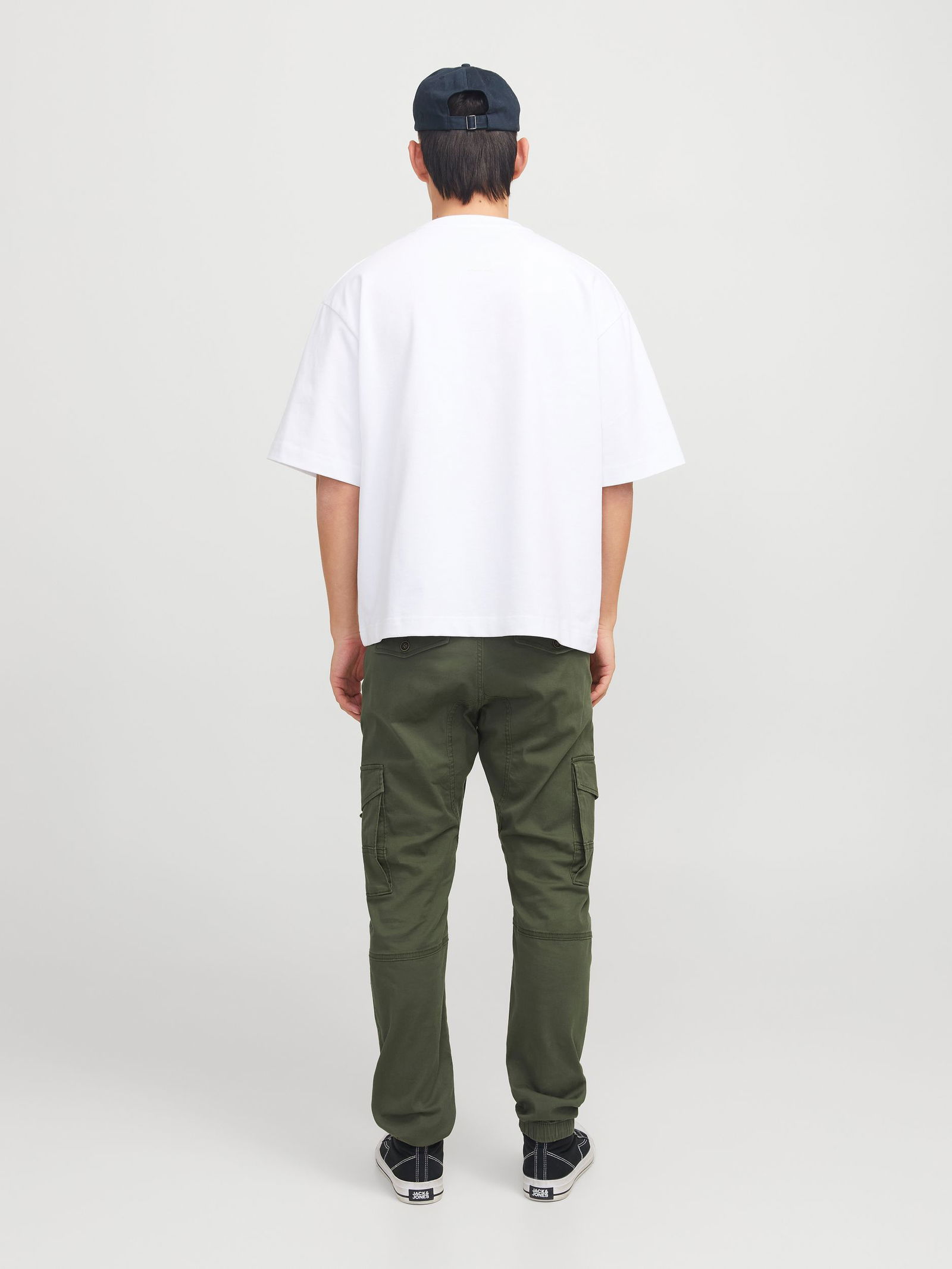 Jack&Jones | Jack&Jones Tapered Fit Jeans | 29/32 | olive night