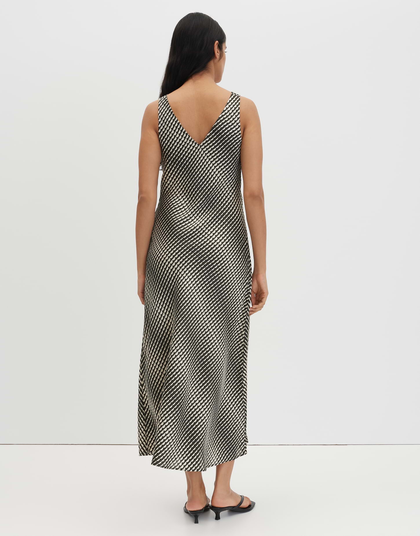Someday Kleid  "Qova wave" #3