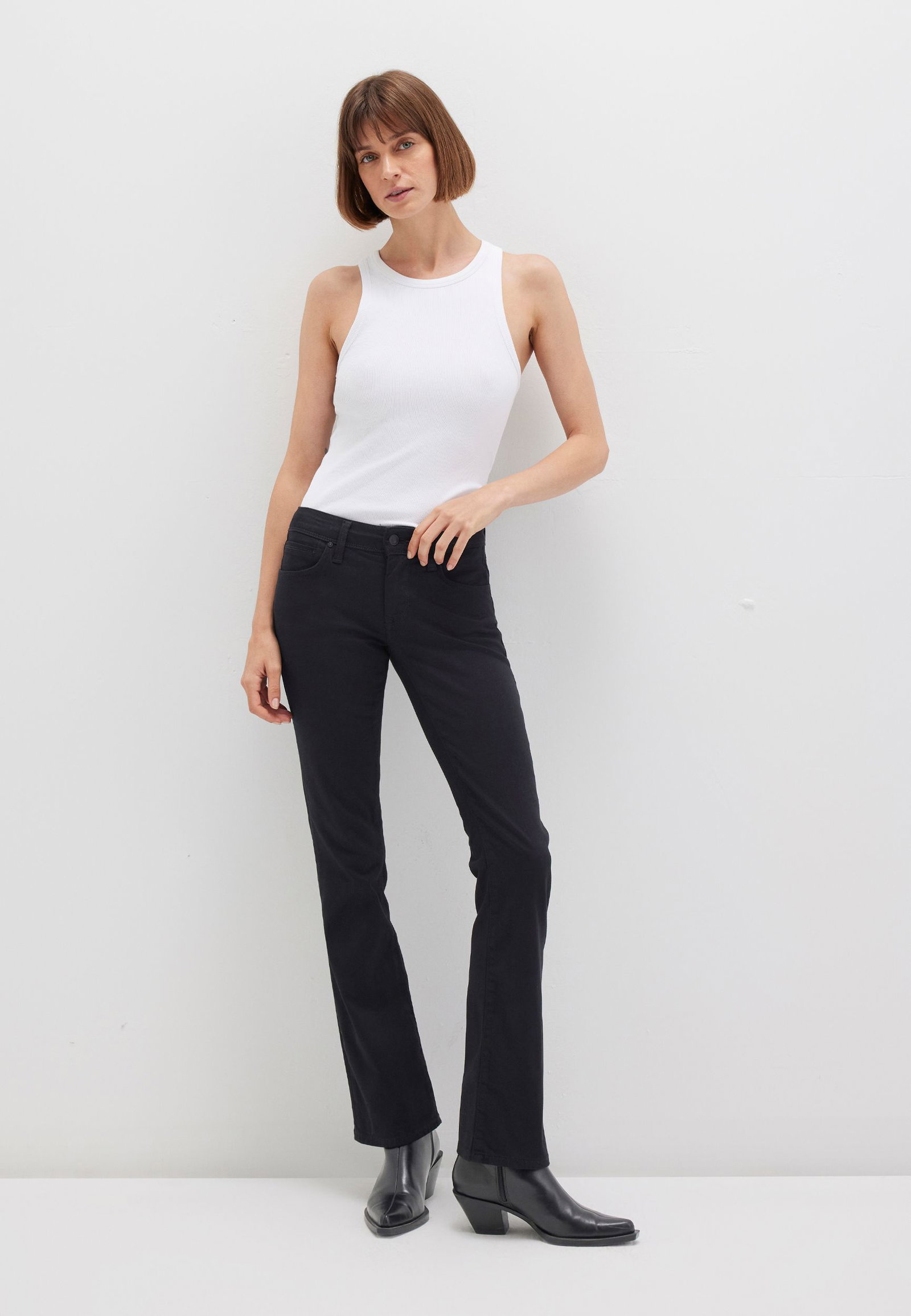 Mavi |  Mavi Jeans Bella Mid-Rise | 28/32 | 1962_90148