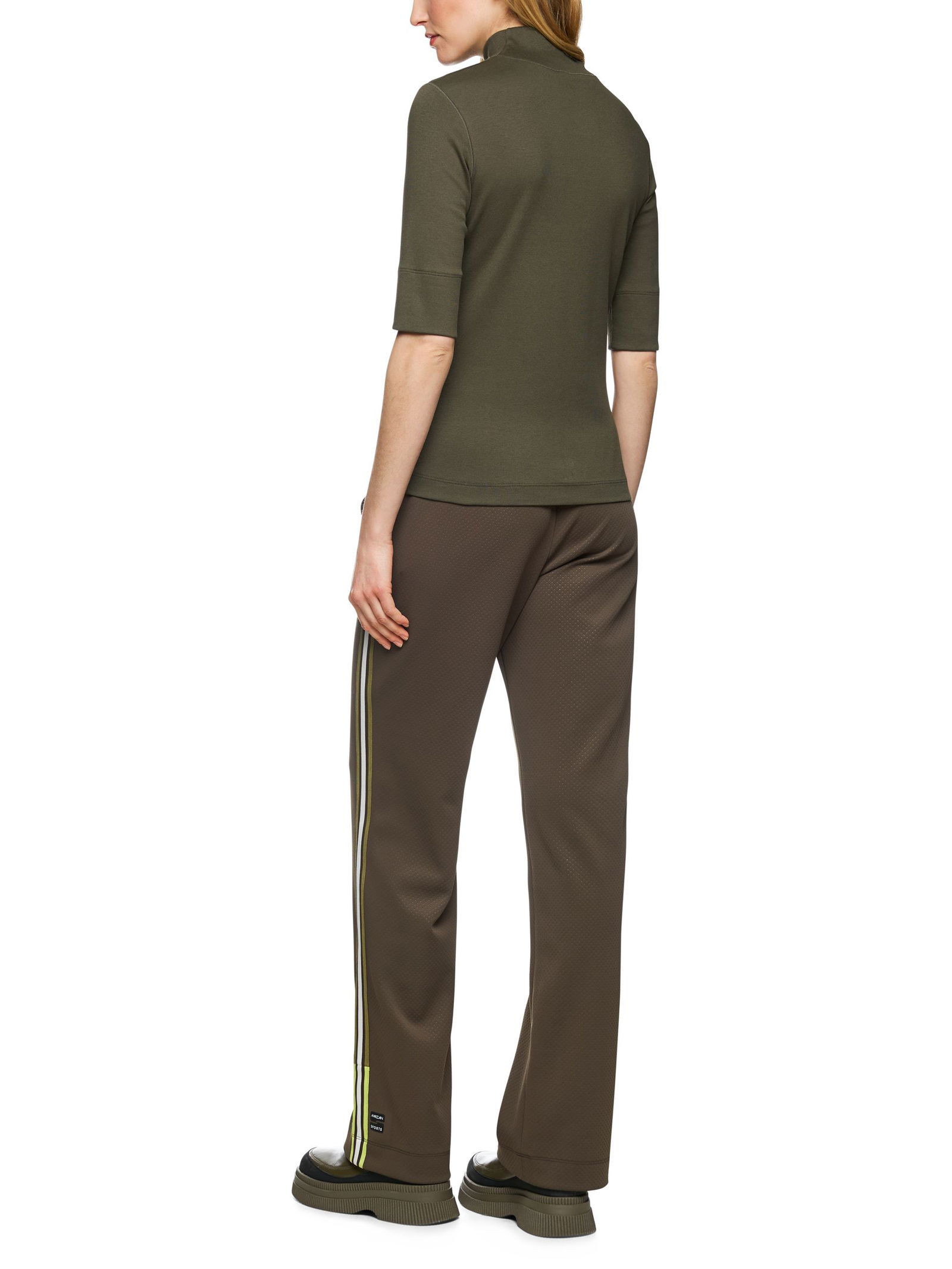 9c2eacd7e422ac46d87cbe98f4d88f8c Marc Cain Sports |  Basic-Shirt aus Baumwollstretch | 46