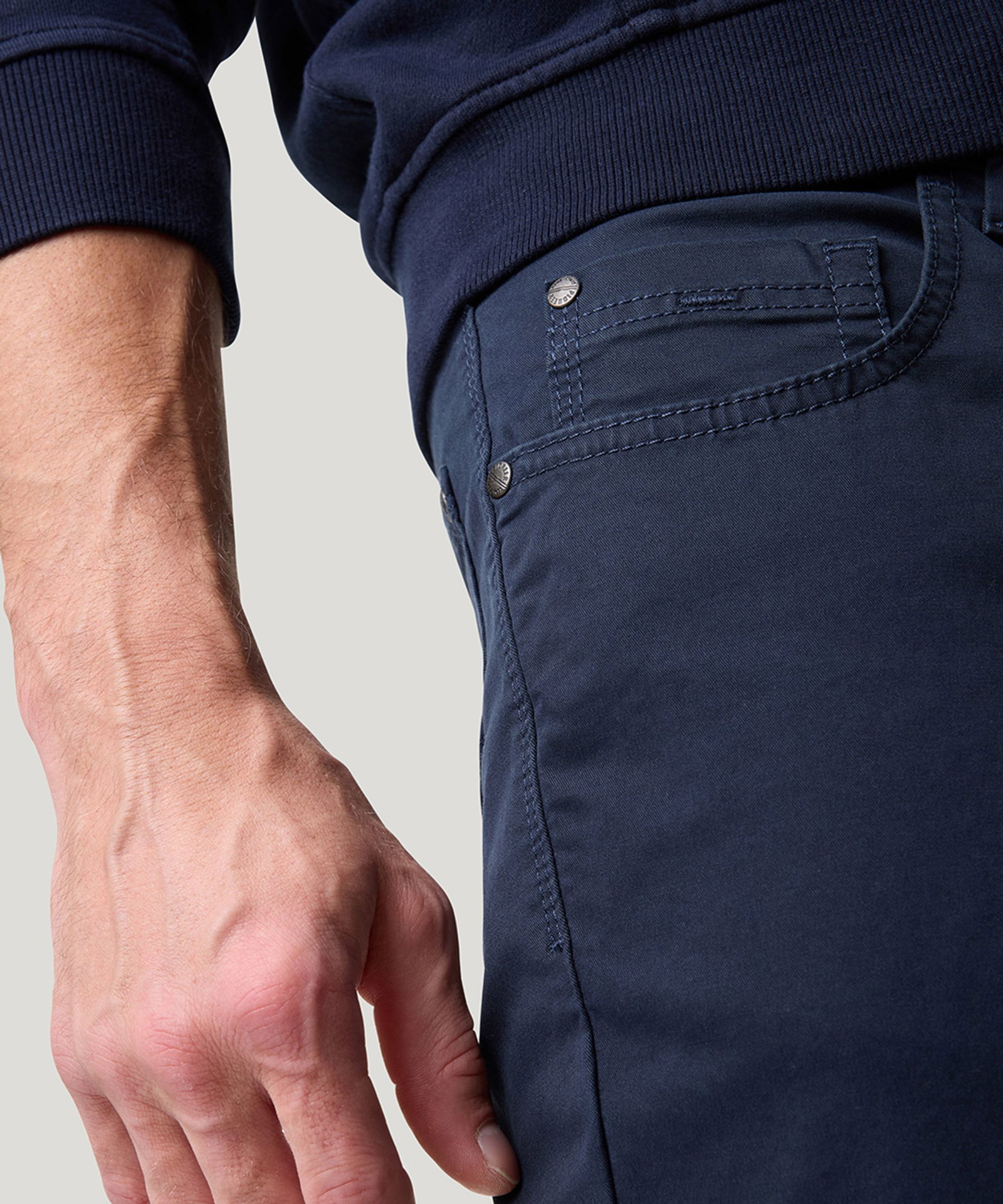 421b04c8c49368a0ad33ec6d1e70d7a4 Pioneer | Pioneer Straight Leg Jeans | 38/30 | night sky