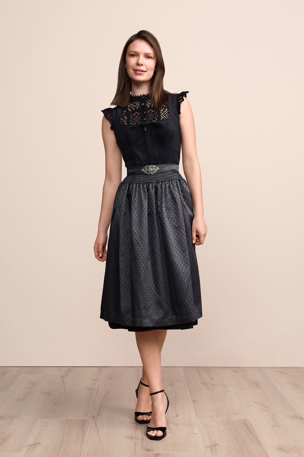 Krüger Madl Dirndl Alisha 60cm #4