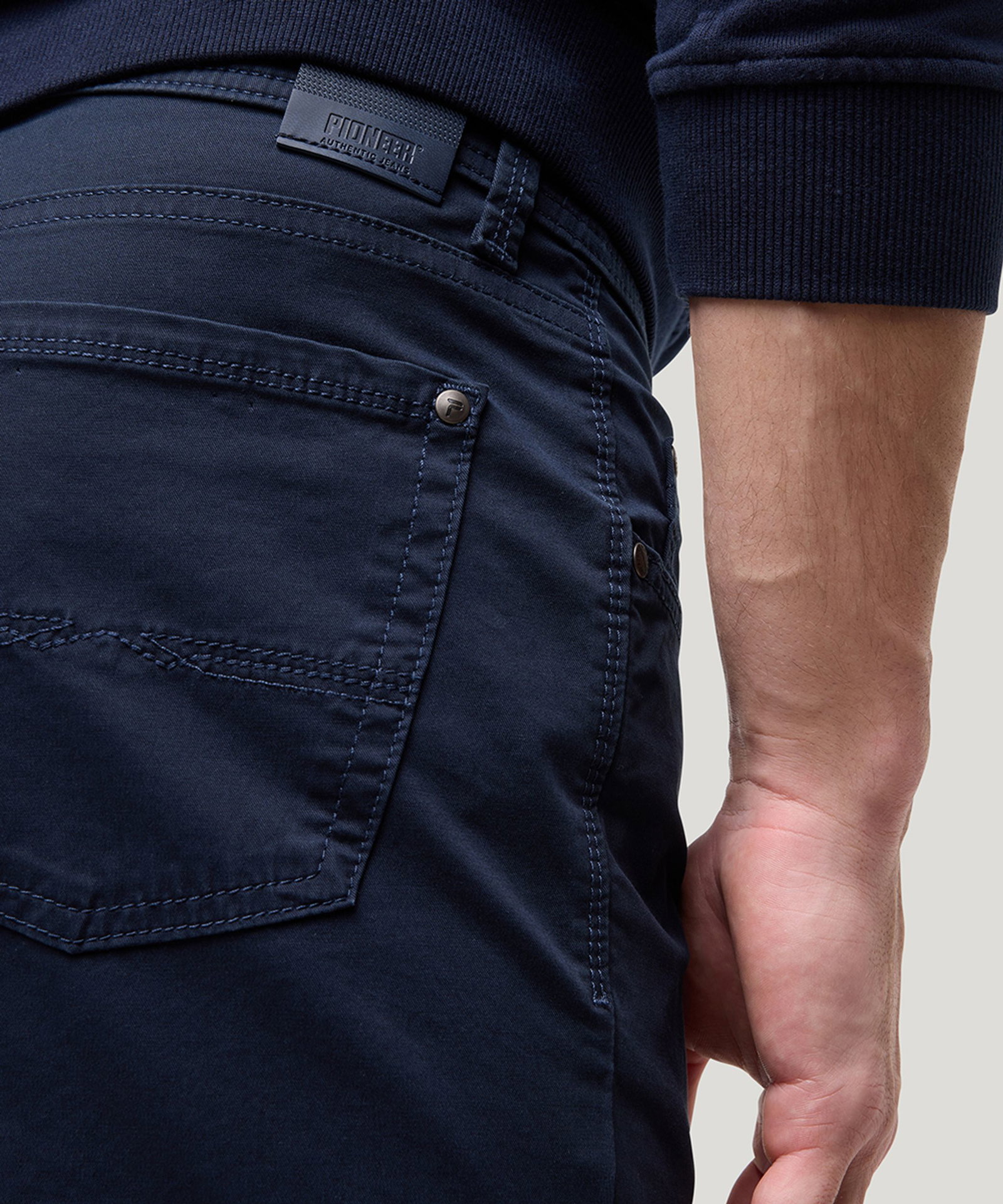 08640249bb0cec730f866c6f2346aa33 Pioneer | Pioneer Straight Leg Jeans | 38/30 | night sky