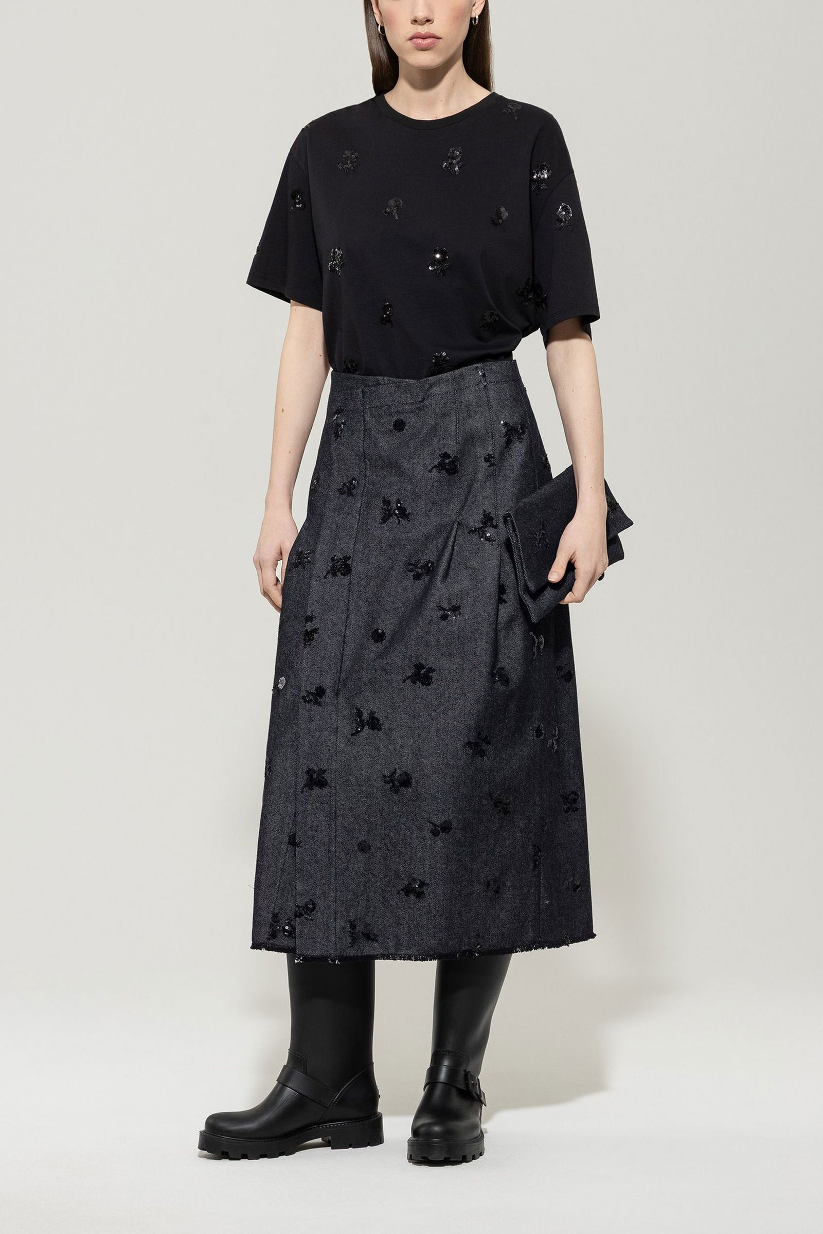 167524e8a8e9236a940dbea030fd0777 Luisa Cerano | Shirt mit Pailletten-Stickerei, deep black | 36 | black