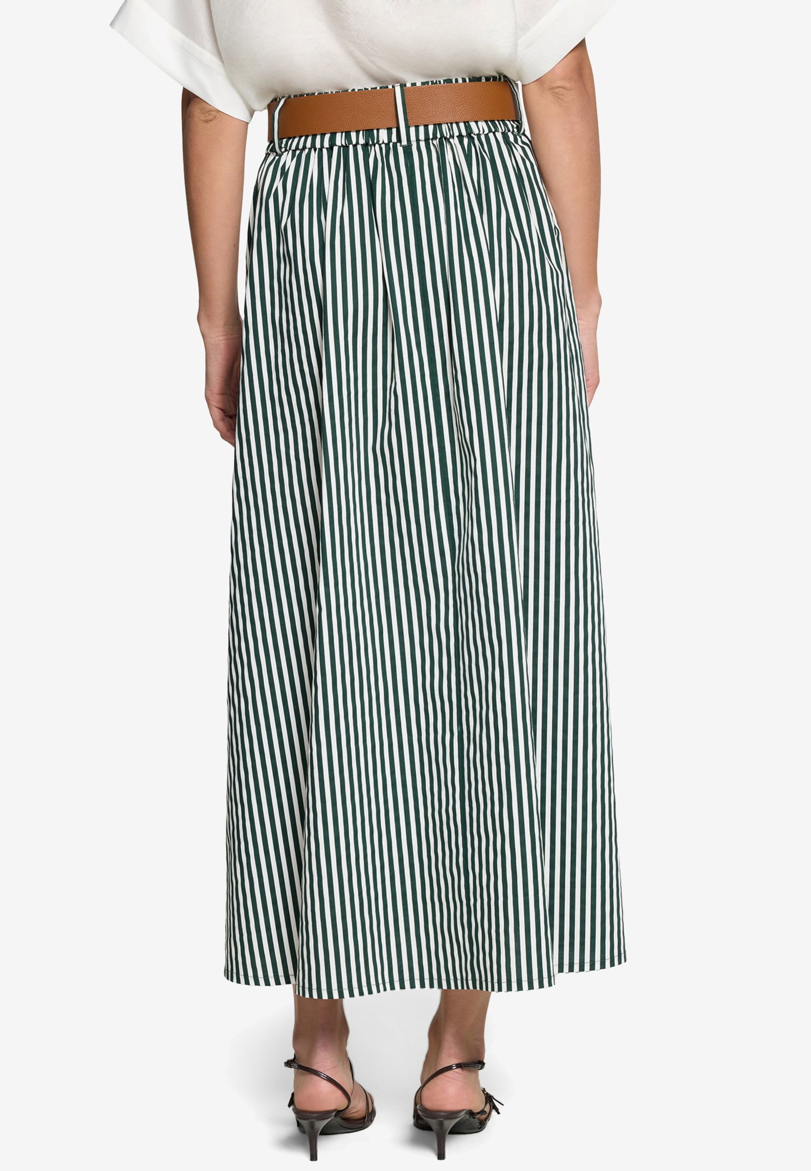 Zero |  Zero Sommerrock  | 44 | greencream