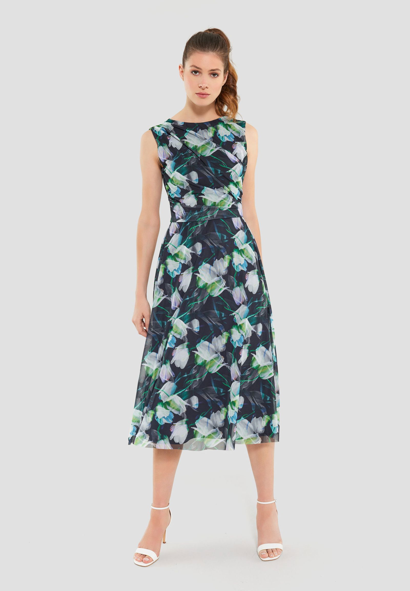 a63195521ac9108530976327f971be7f SWING Midikleid