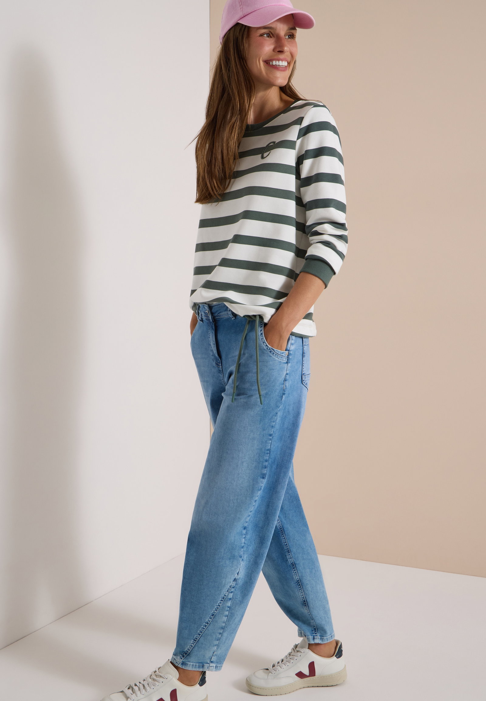 Striped Sweatshirt w. embroide, dried olive green #5
