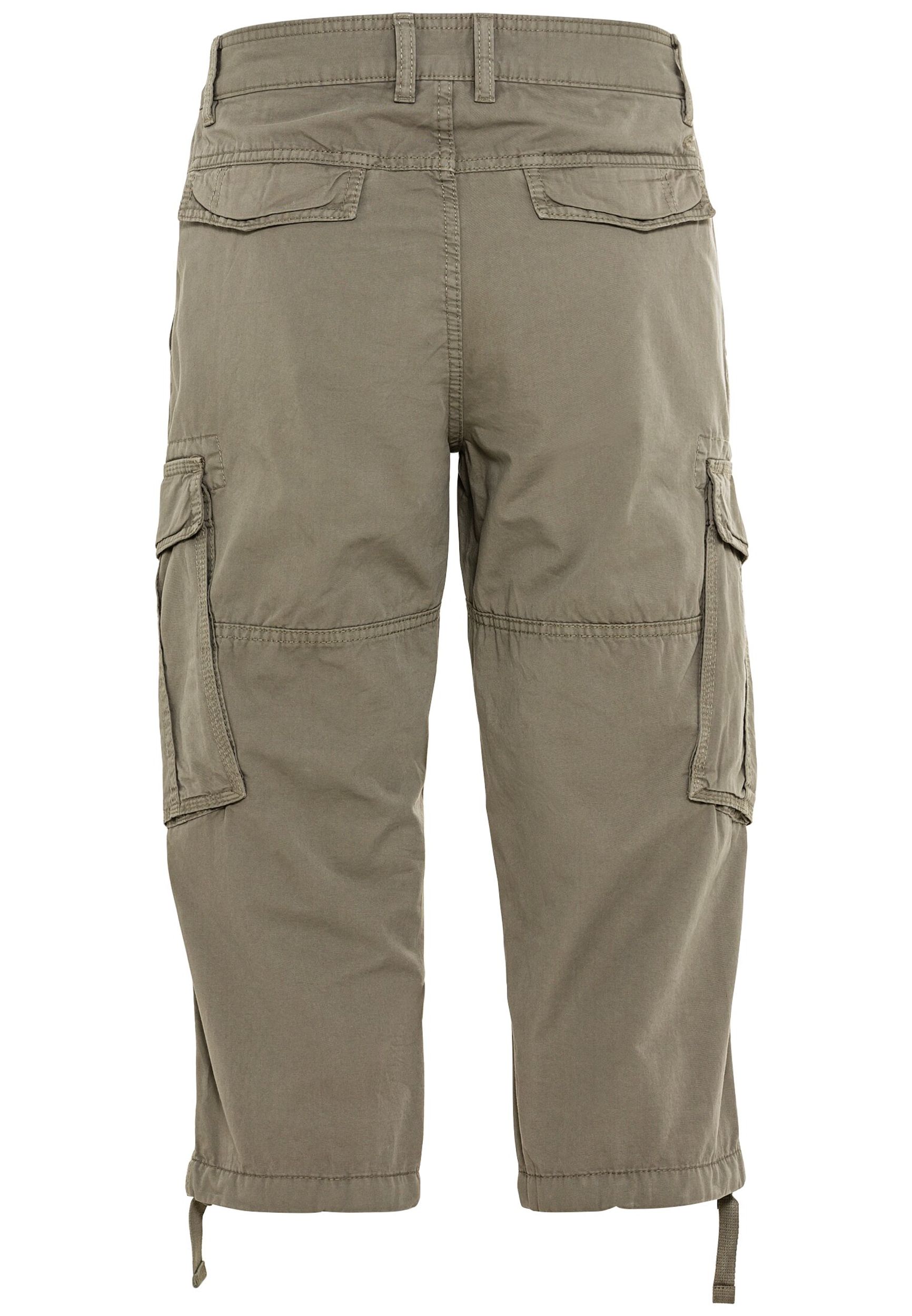 3/4 Cargo Shorts