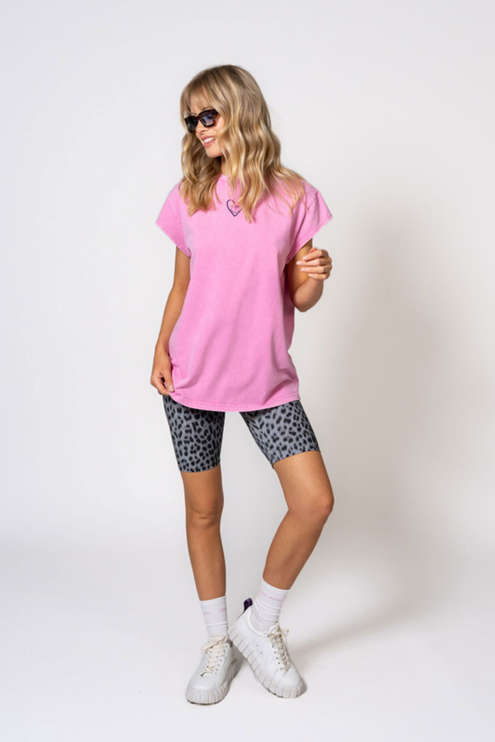 Oh April |  Oh April T-Shirt "Heart" | XS | Fuchsia Acid