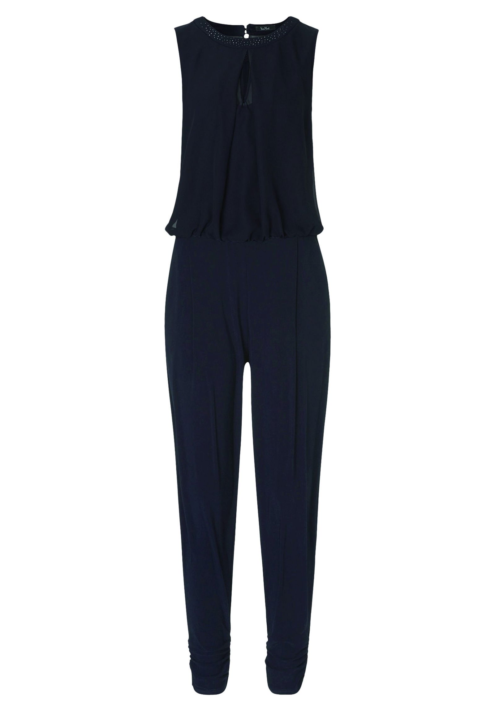 Vera Mont | Vera Mont Overall | 44 | night sky