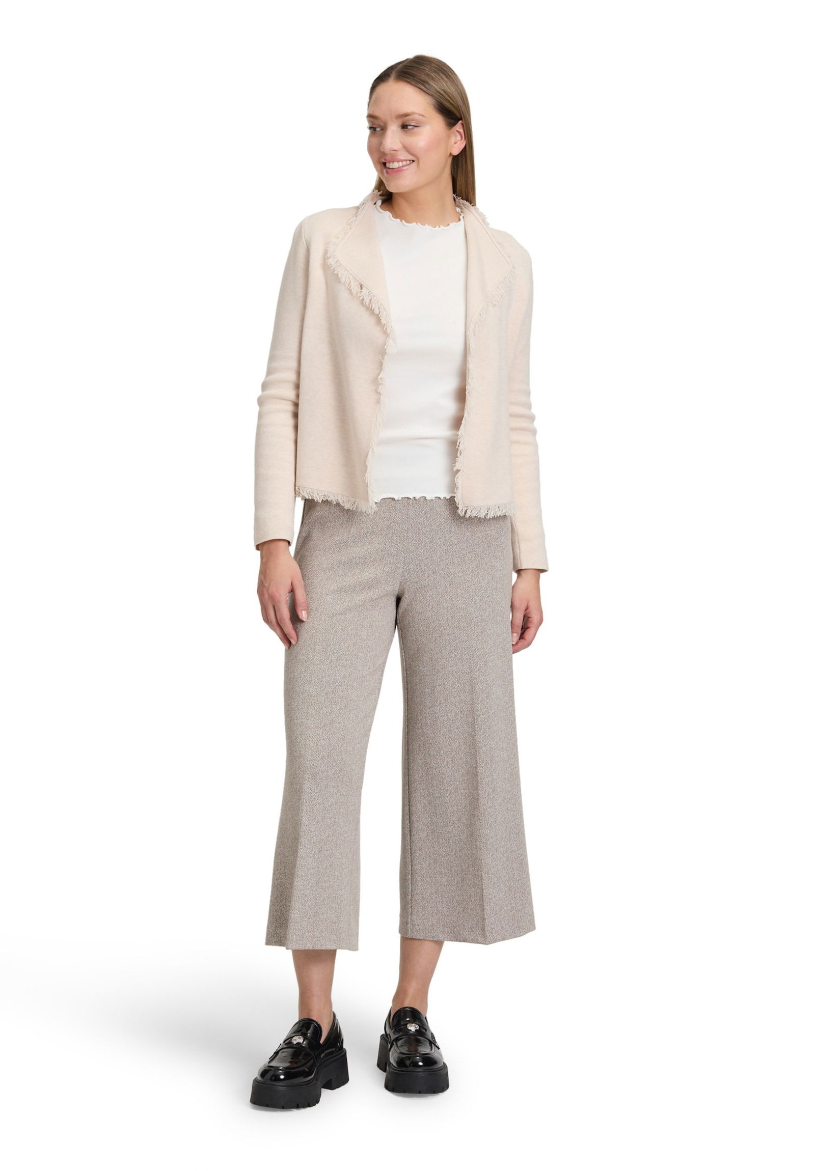 Cartoon |  Cartoon Strickjacke | Cardigan  | 46 | beige