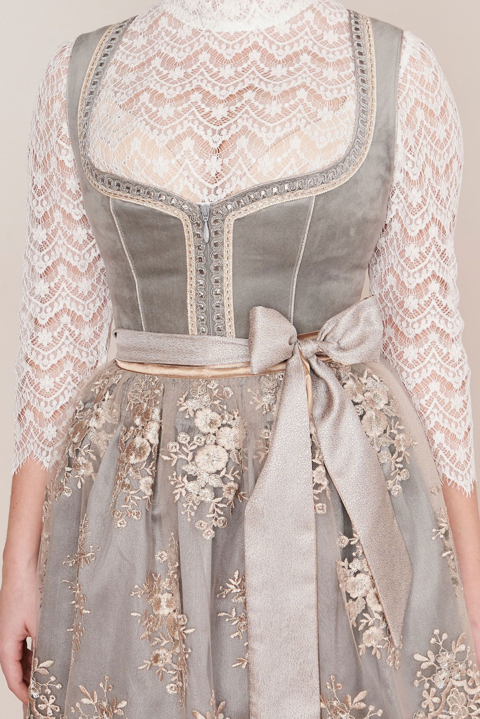  |  Dirndl kurz | 36 | grau