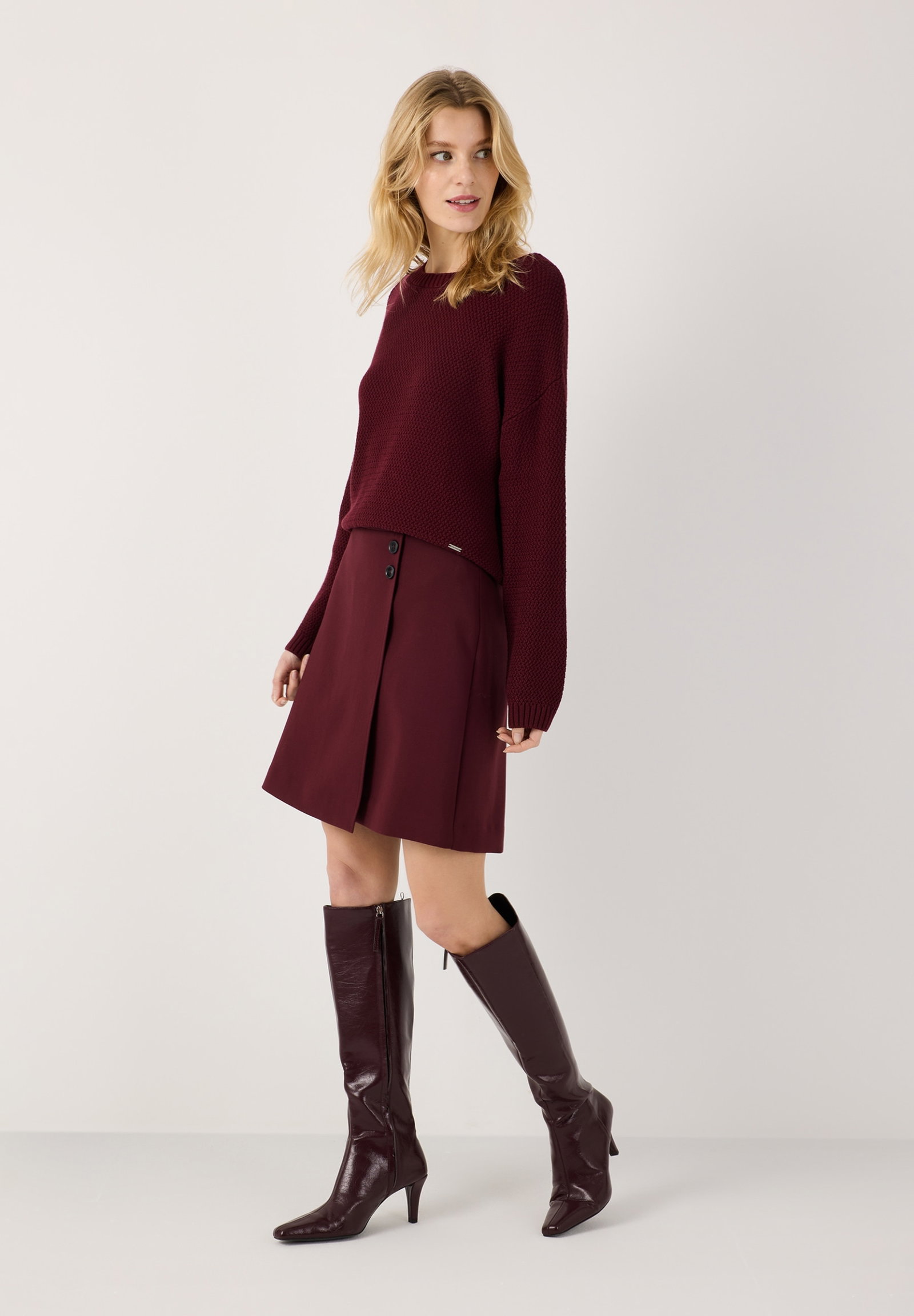 Pullover with Boat Neck, pomegranate red #4