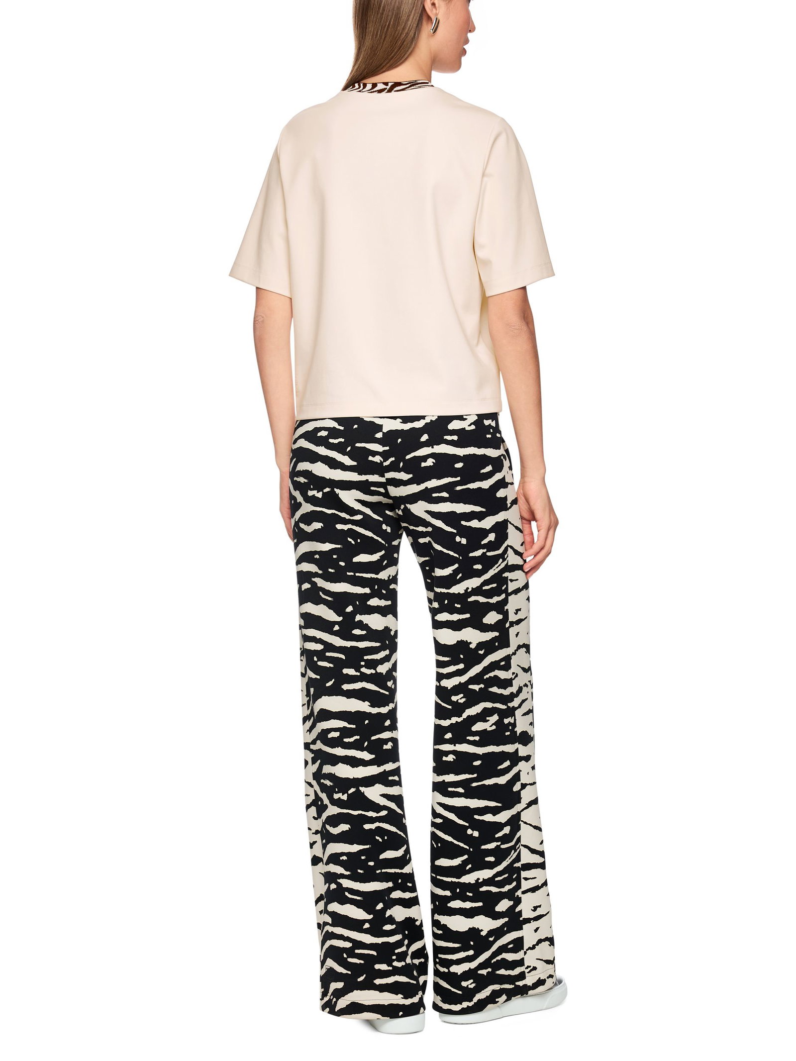54c7b33d8e335a198eeb9f03123ca275 Marc Cain Sports | Klassisches T-Shirt | 34 | 1326_153